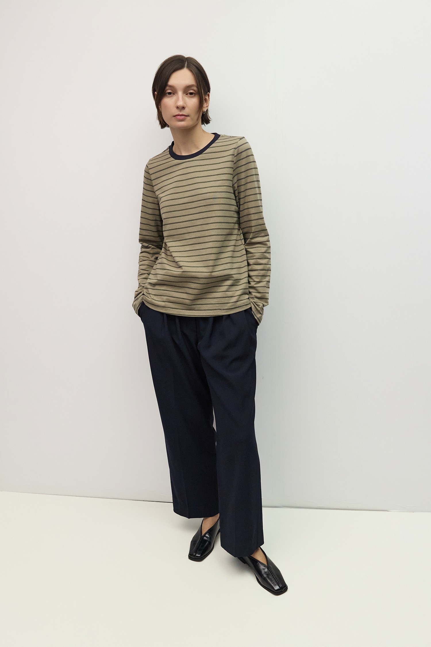 TMR1266-A-OLIVE-NAVY