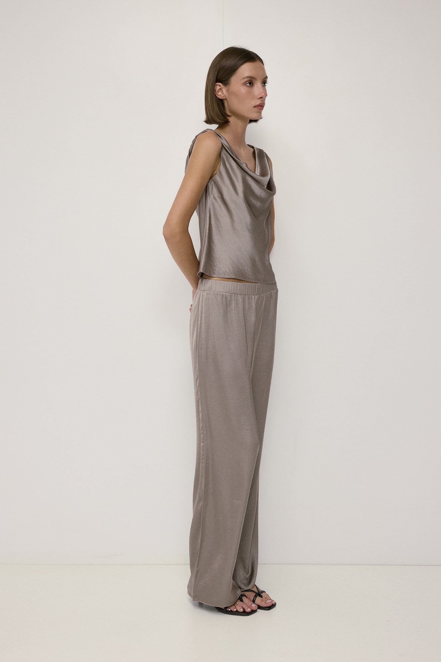 TMR1360-TAUPE