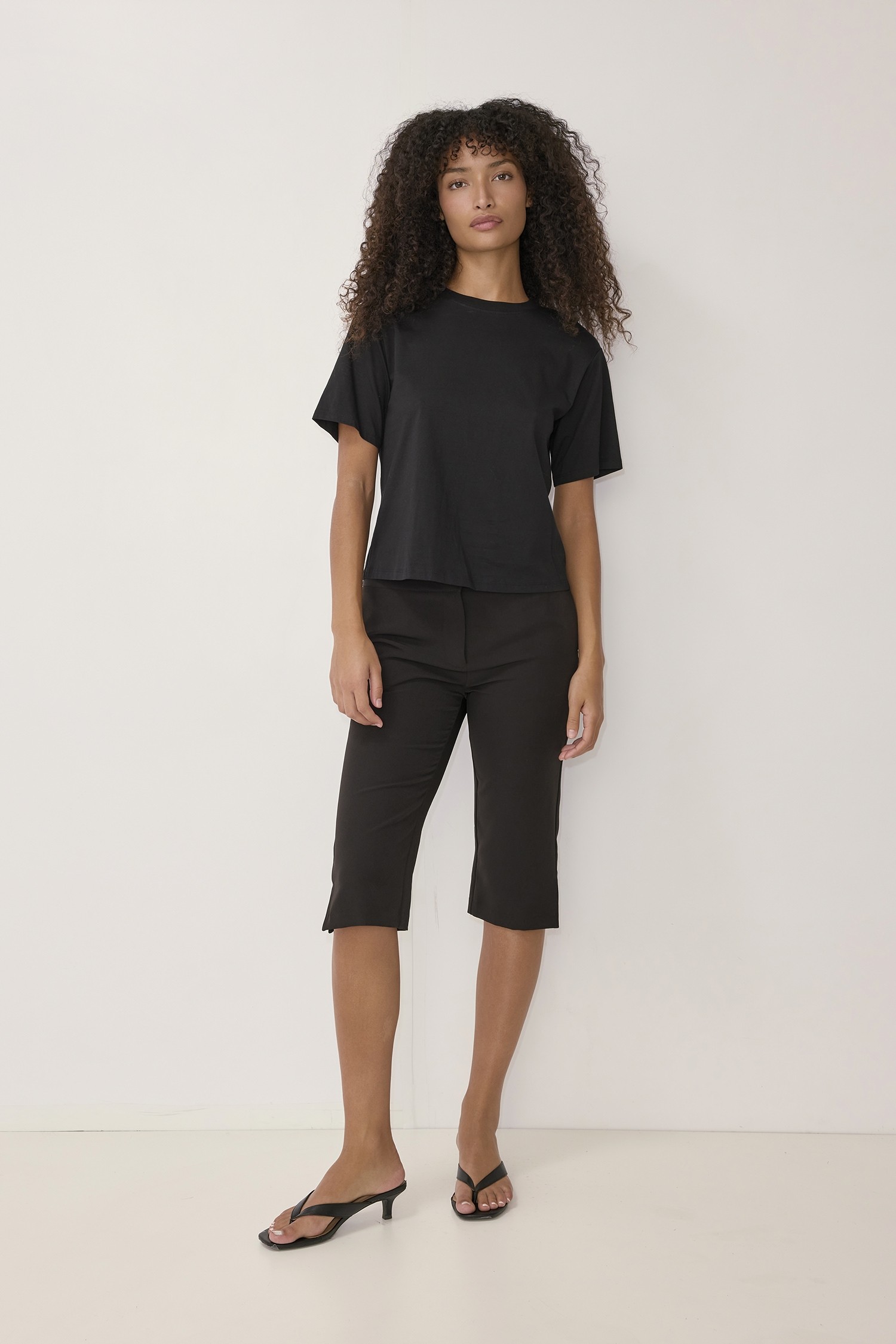 TMR1571-BLACK