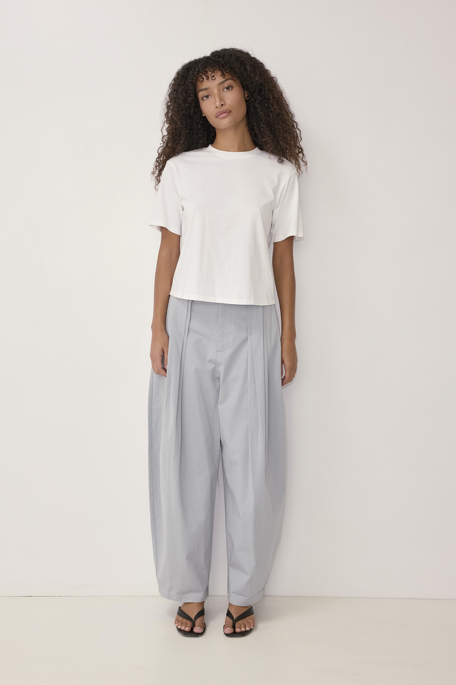 TMR1571-WHITE