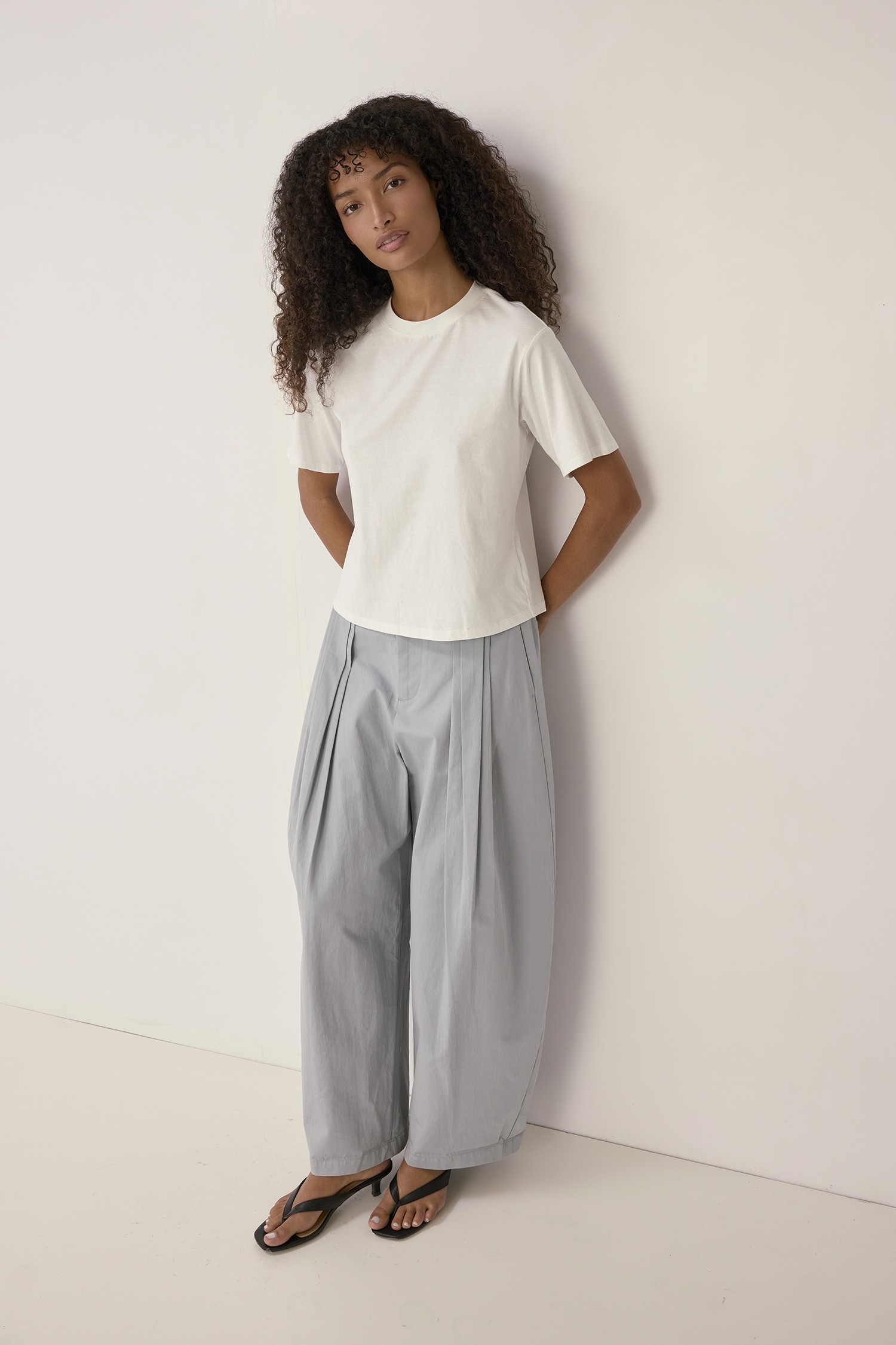TMR1571-WHITE