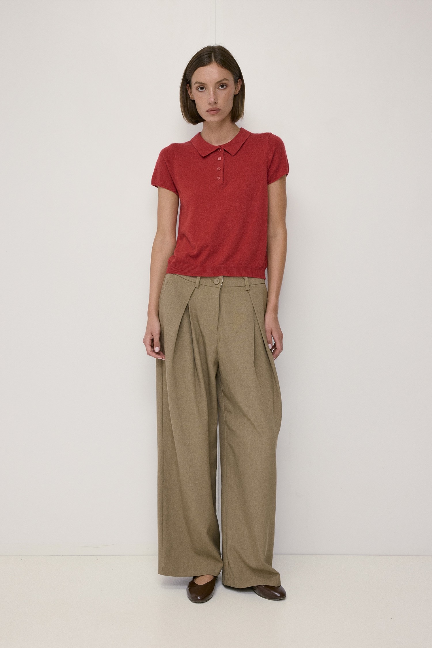 TMR1582-RED