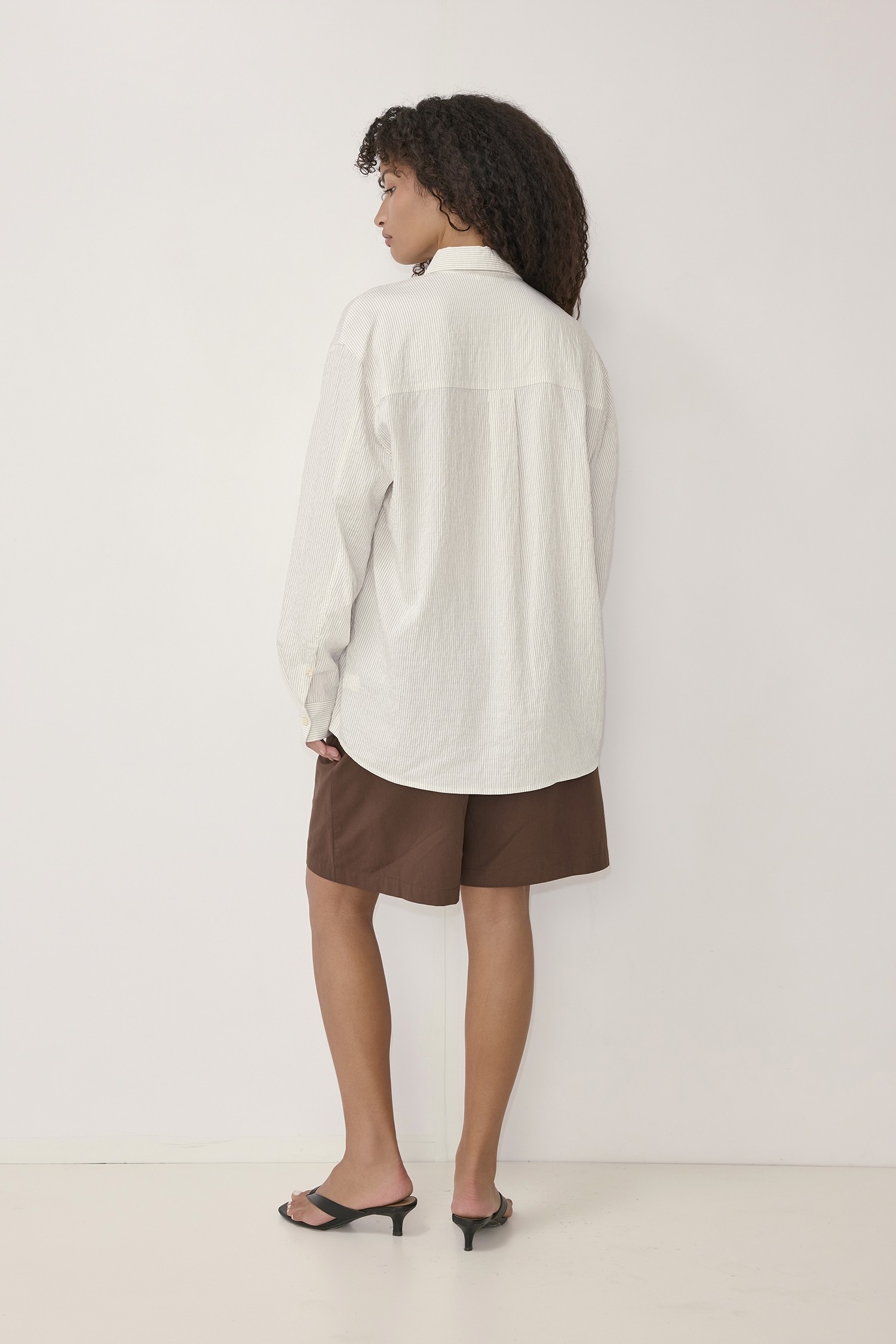 TMR1747-WHITE