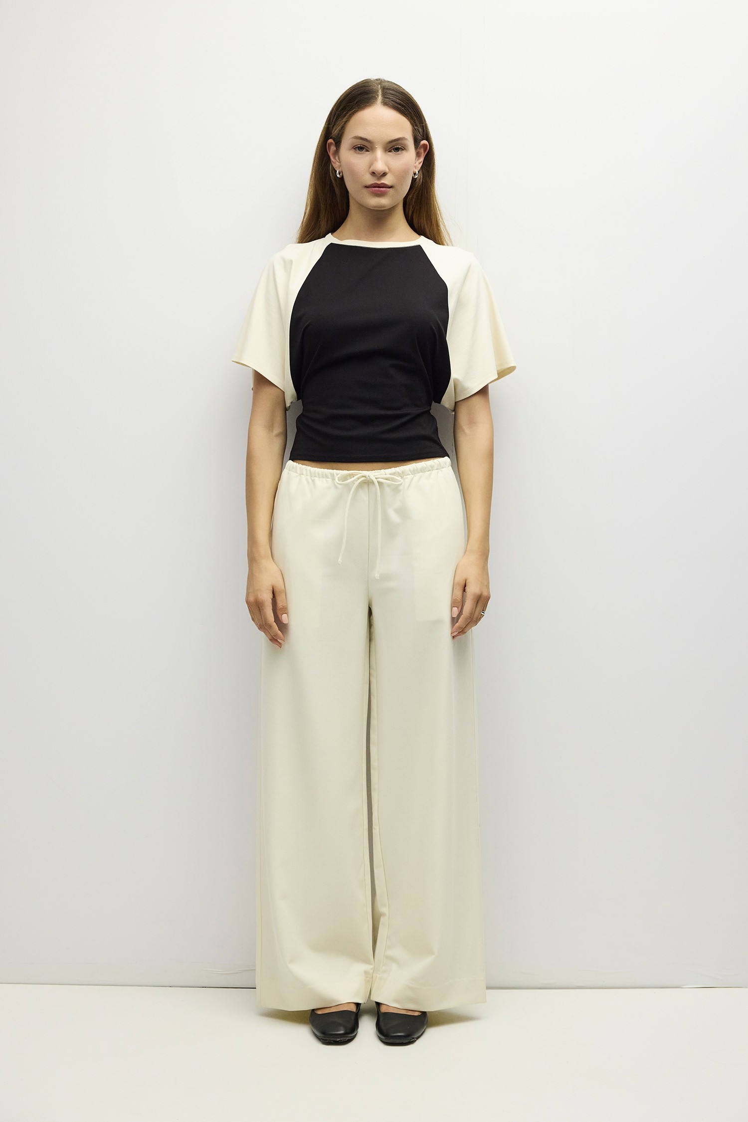 TMR1777-BLACK-CREAM