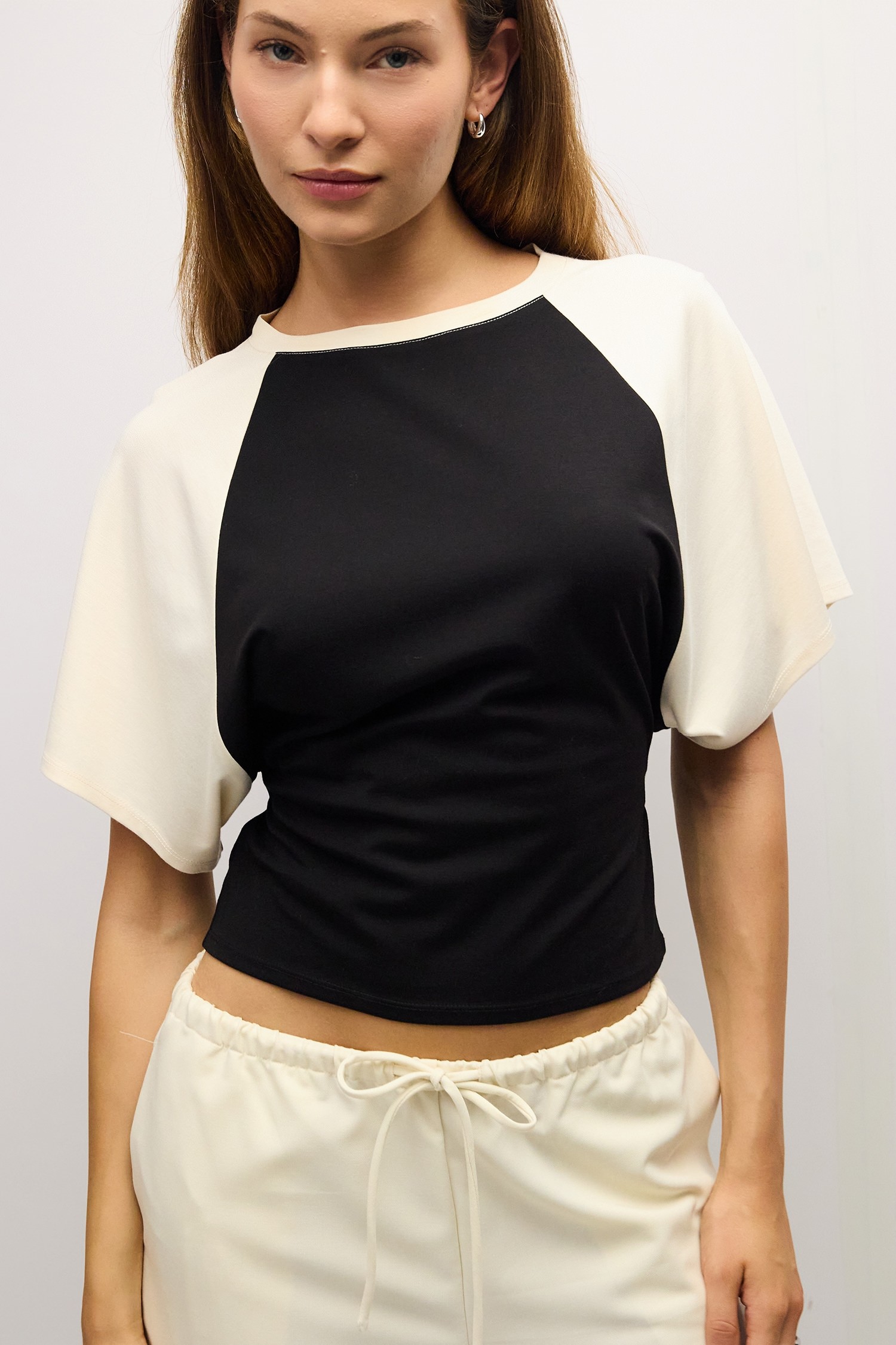 TMR1777-BLACK-CREAM
