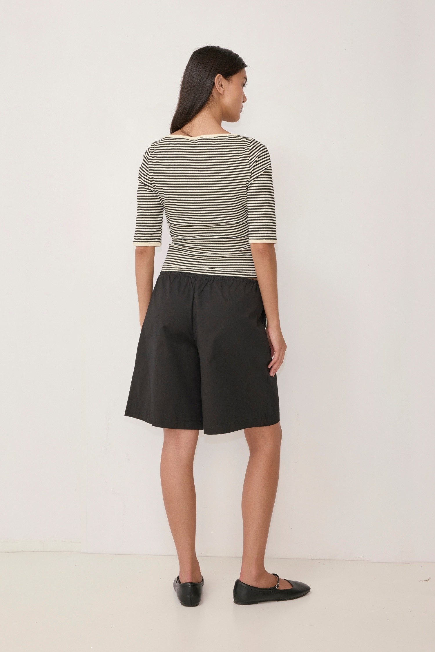 TMR1781-BLACK-CREAM