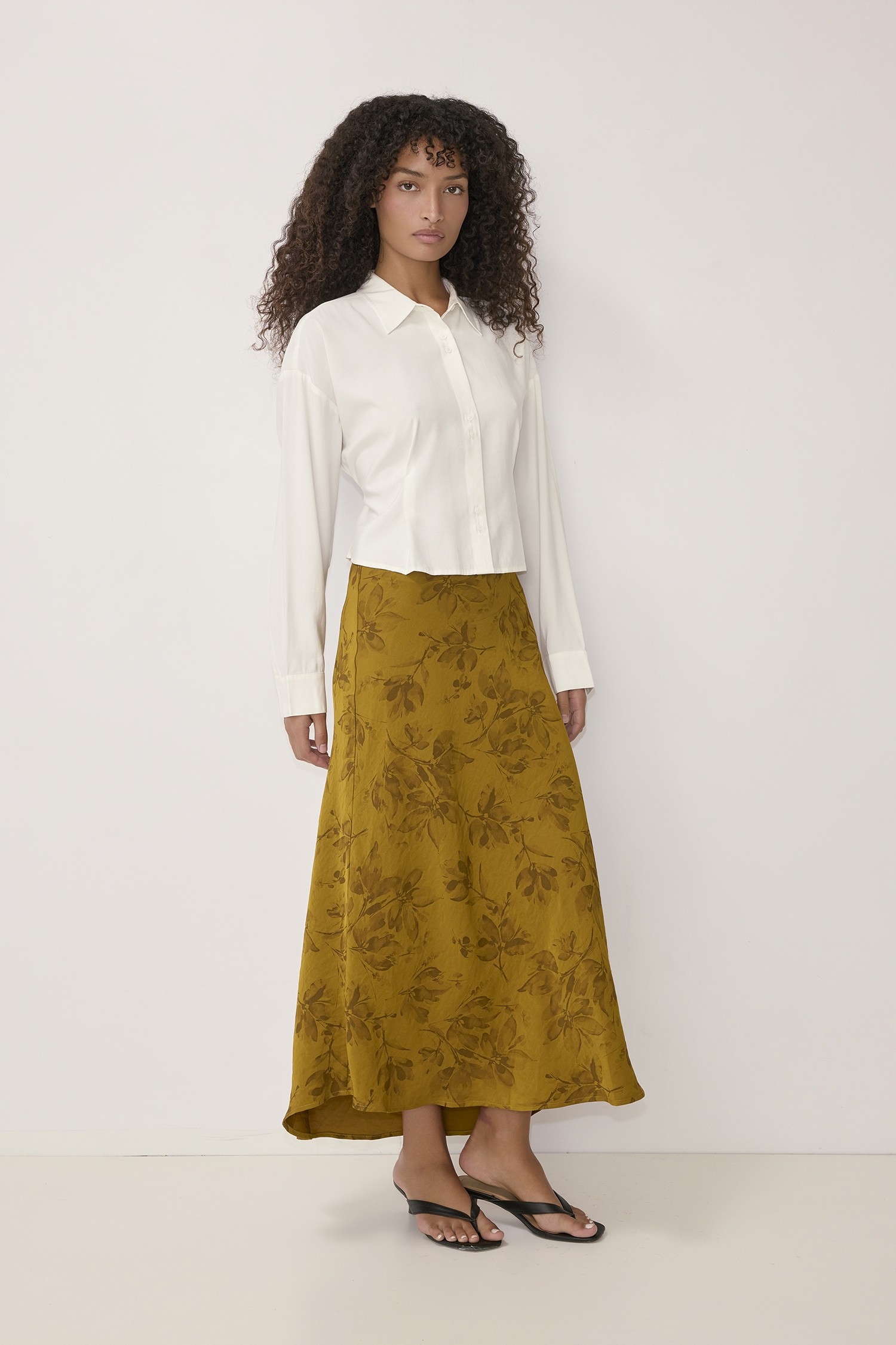 TMR2023-WHITE
