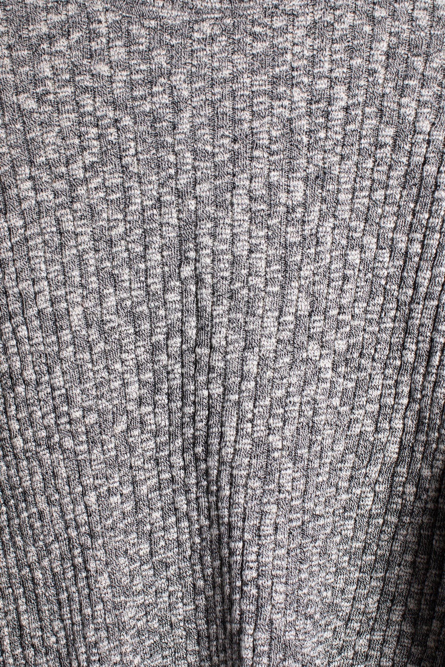 TR2594-BLACK/IVORY