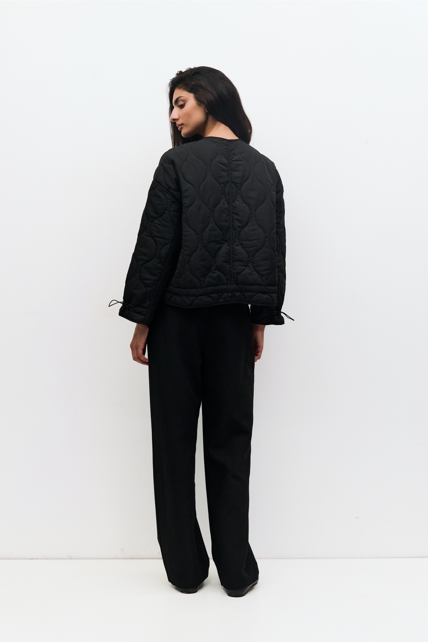 TR2994.-BLACK