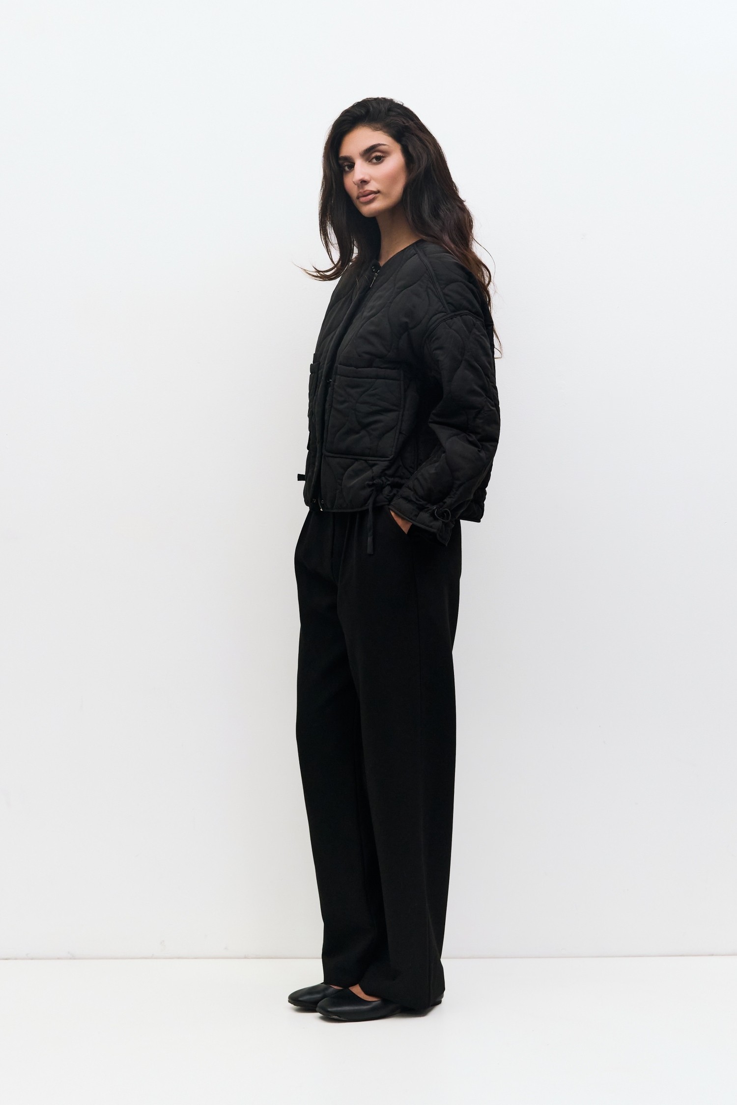TR2994.-BLACK