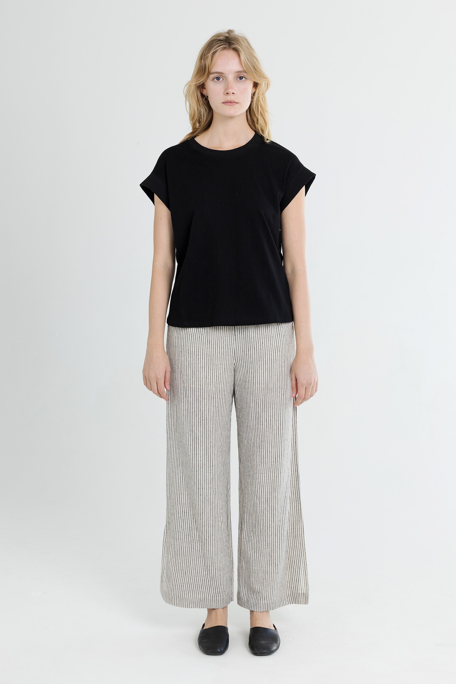 TR3066-BLACK