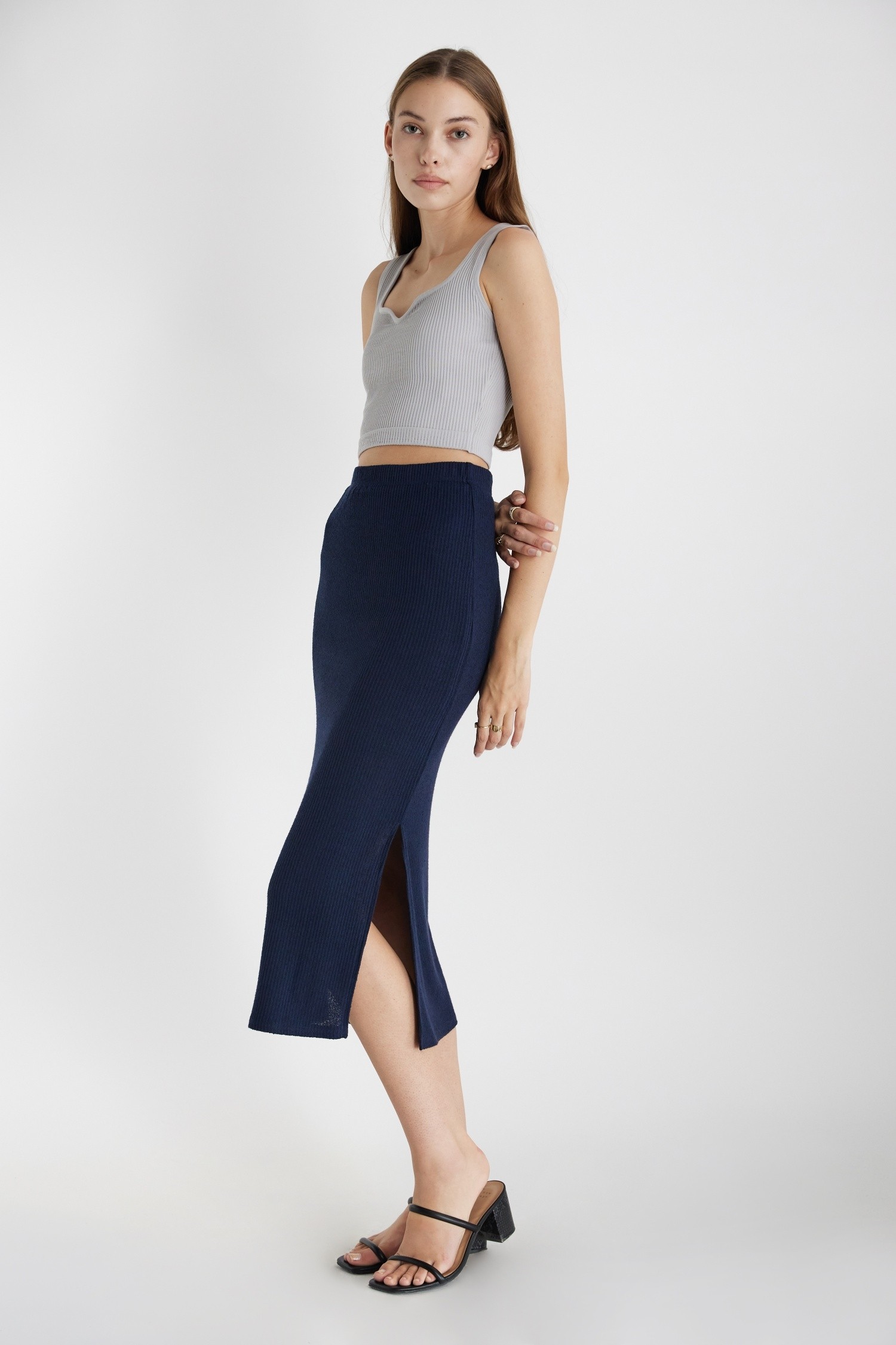 TR3207-GREY