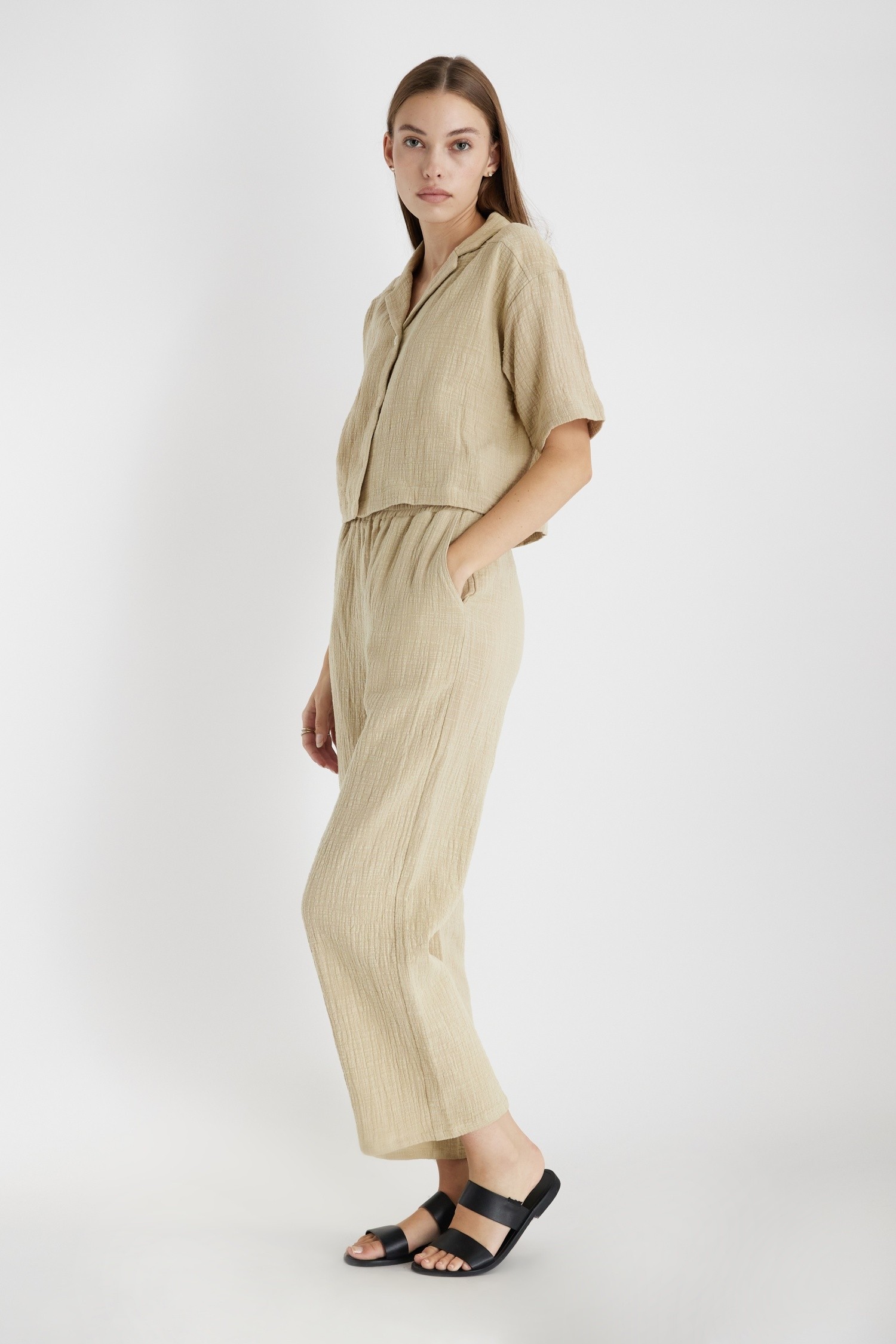 TR3330-BEIGE