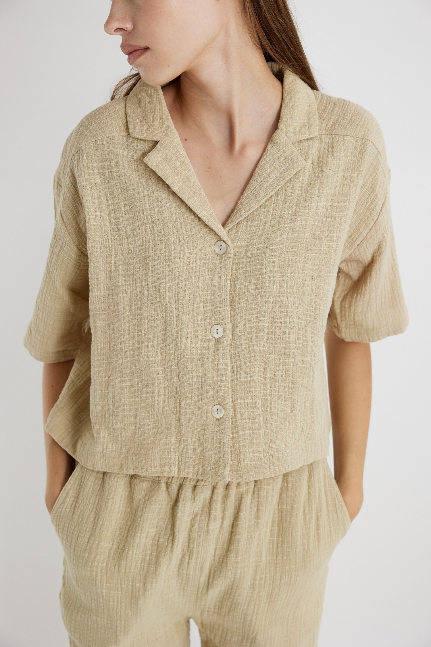TR3330-BEIGE