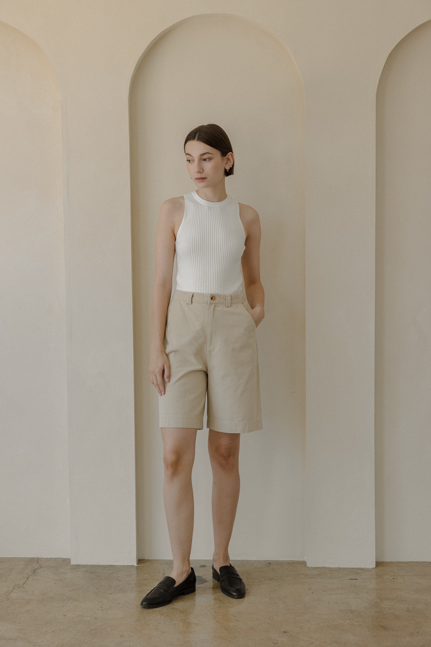 TR3437-WHITE