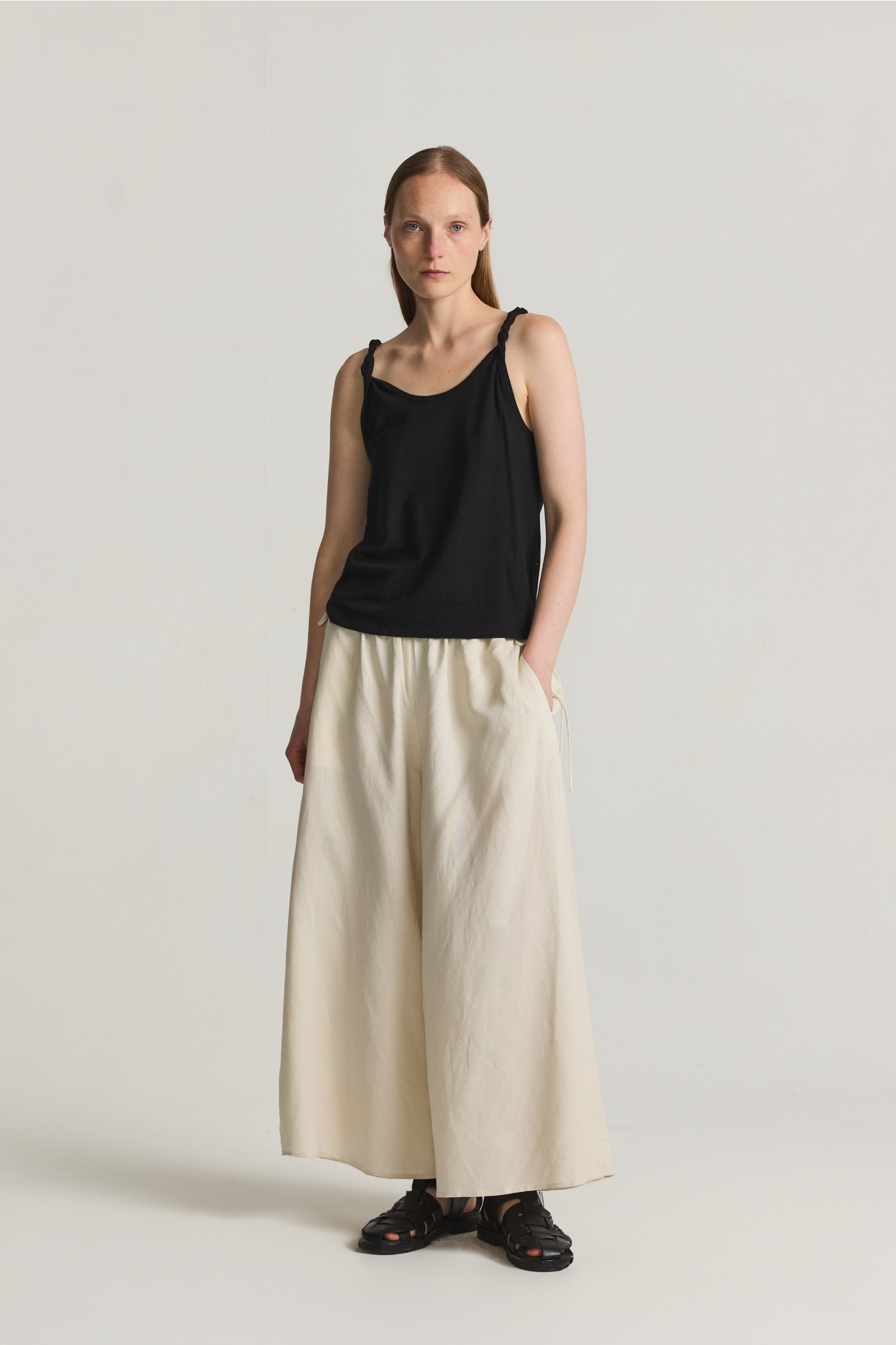 TR3535-BLACK
