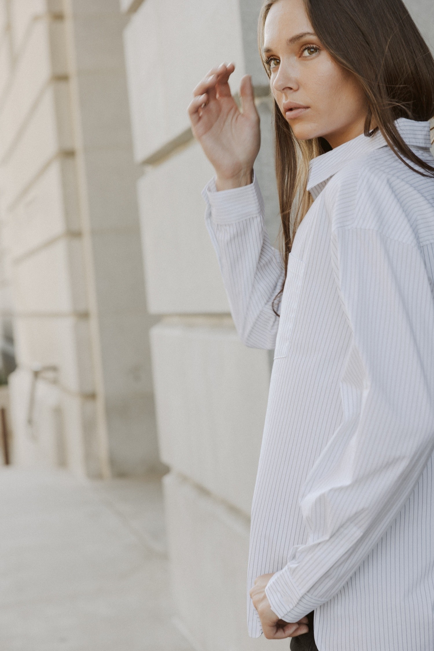 TR3541-WHITE-BLACK