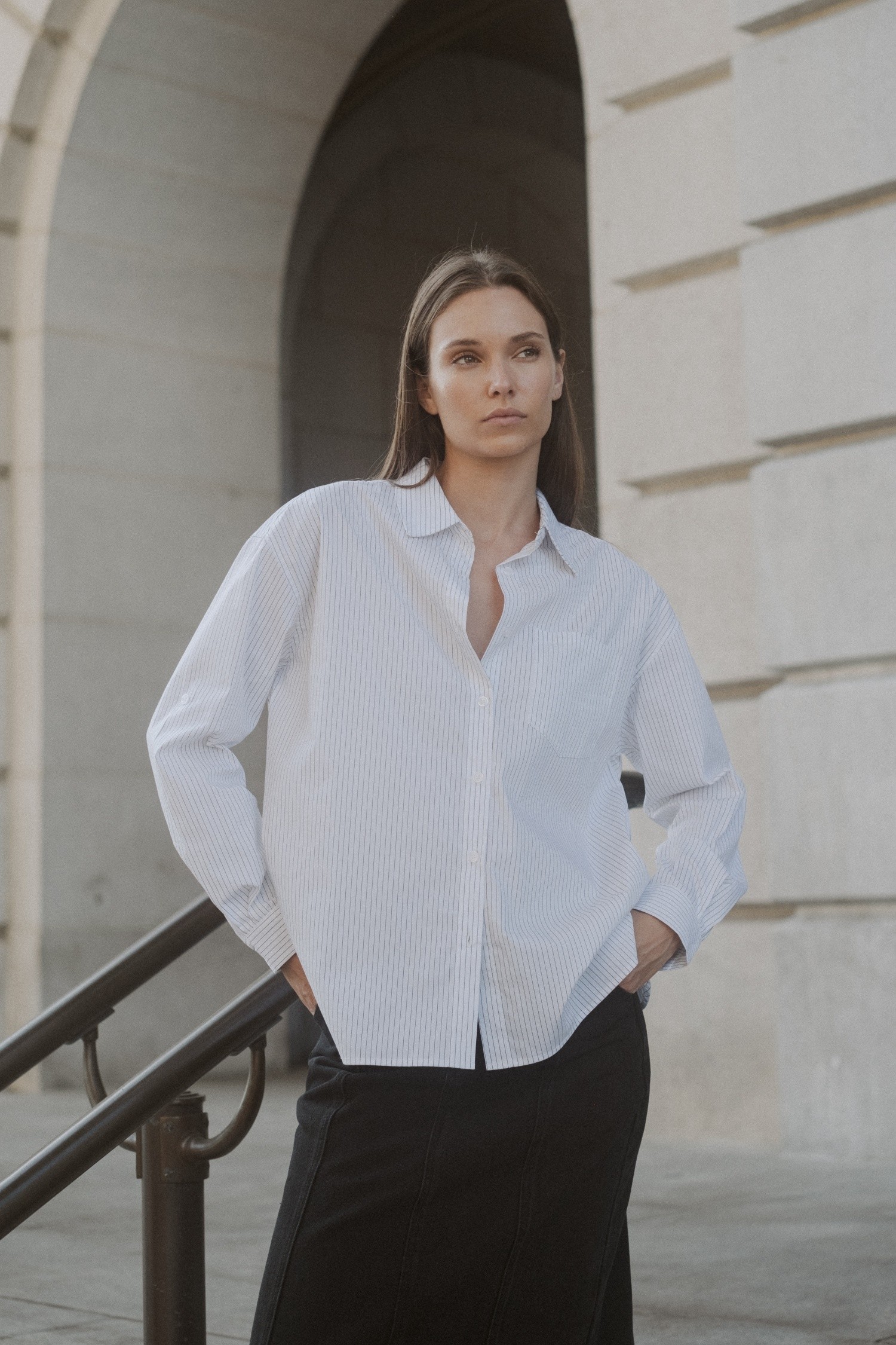 TR3541-WHITE-BLACK
