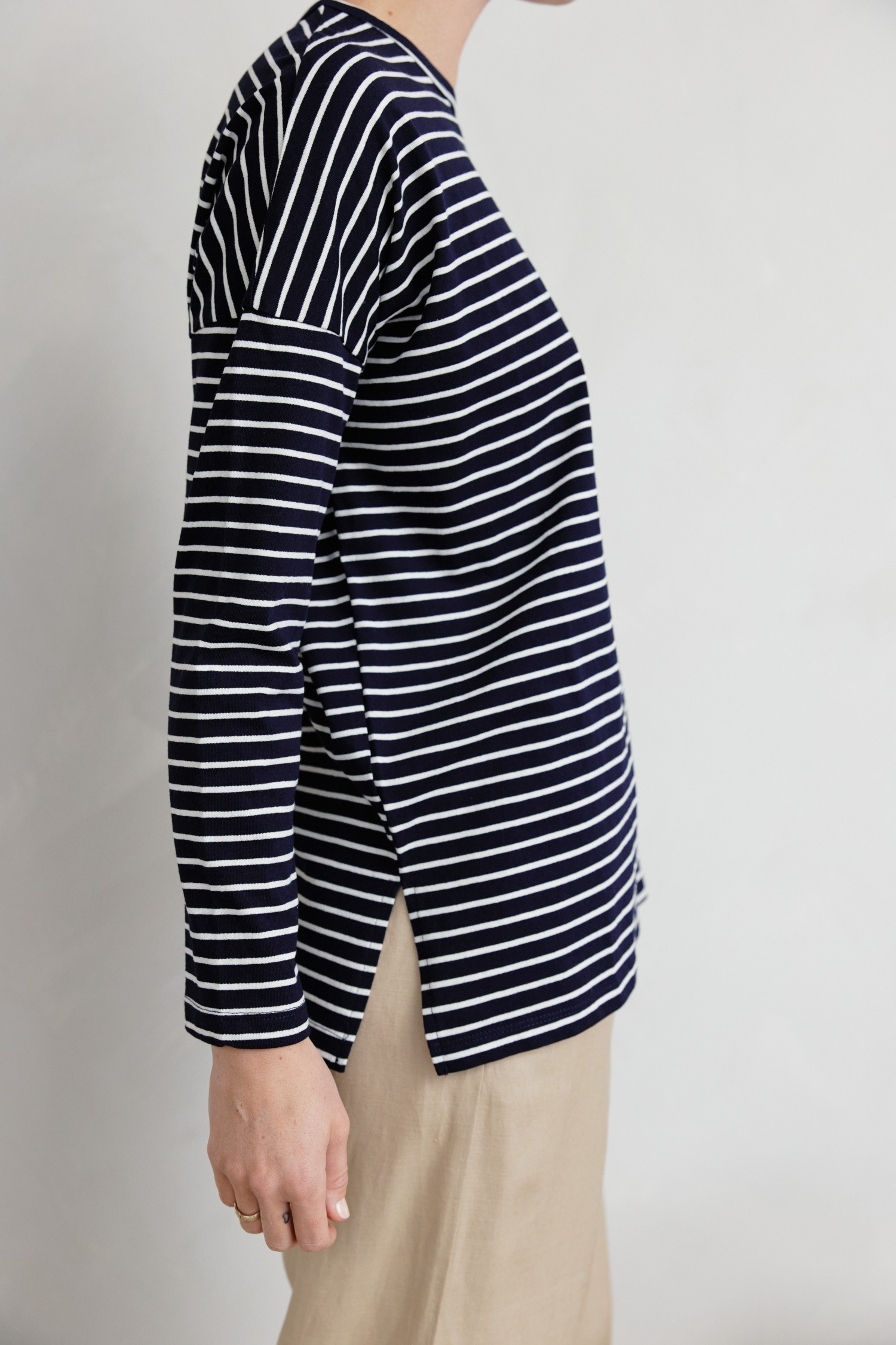 TR3549-NAVY-WHITE