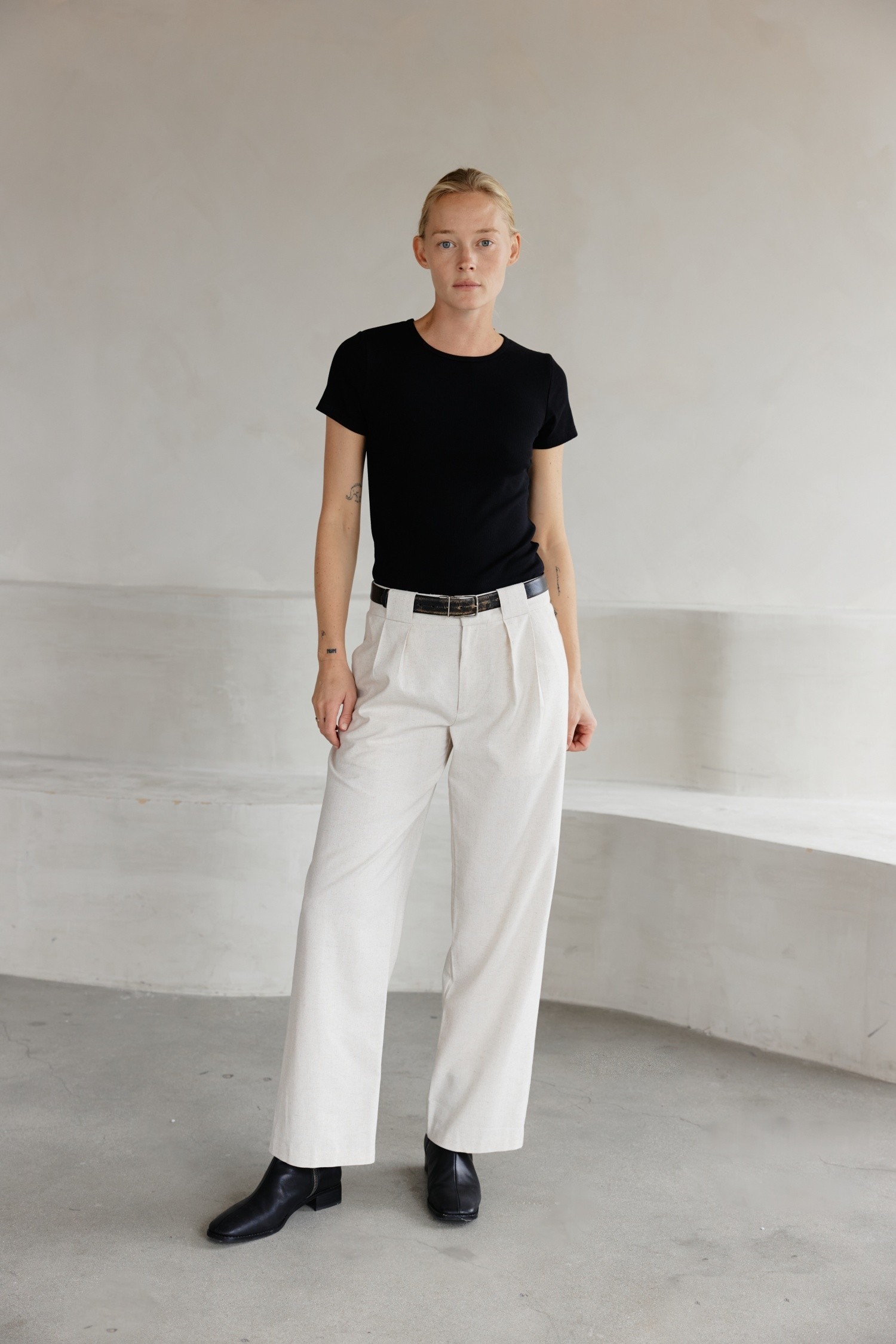 TR3565-BLACK