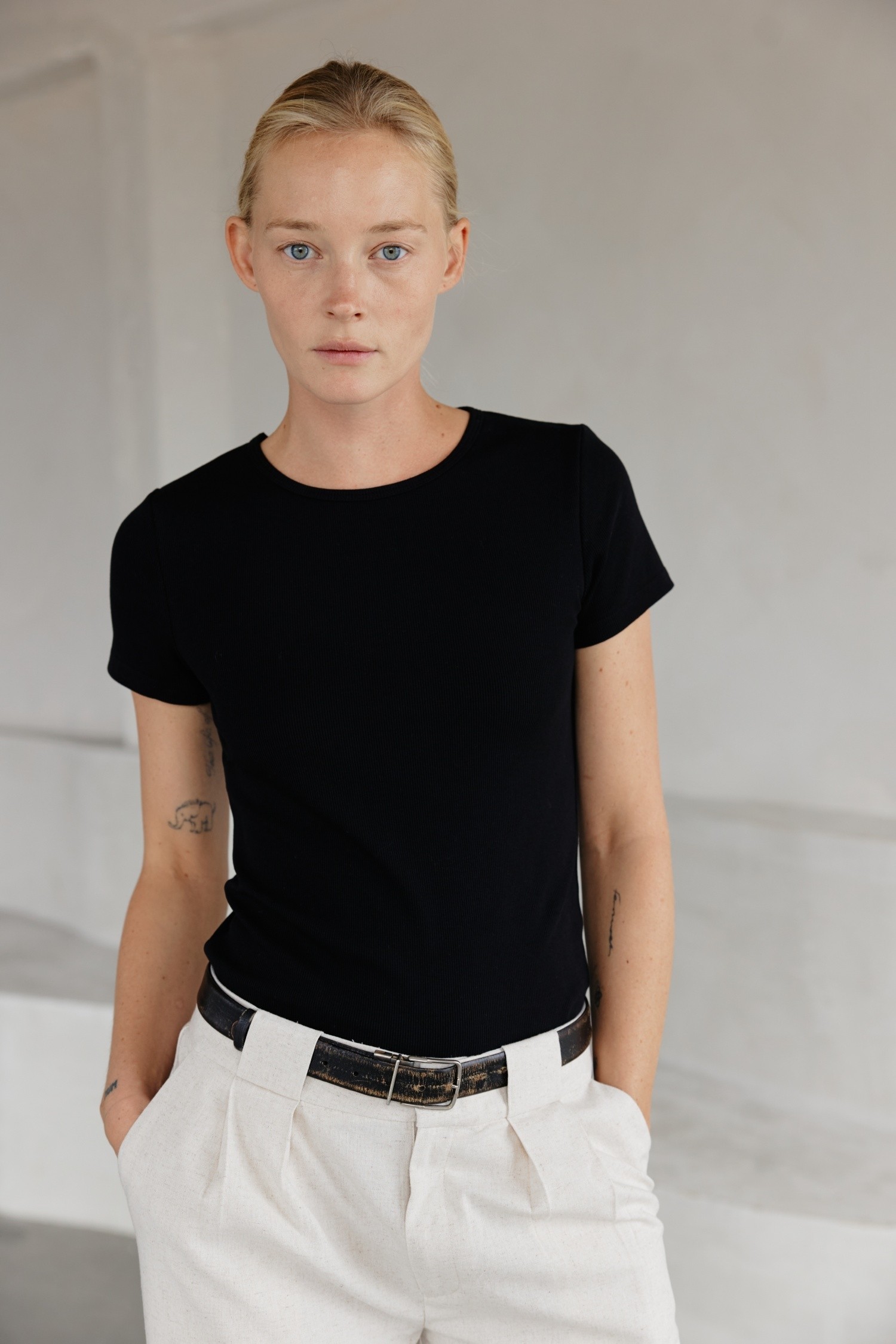 TR3565-BLACK
