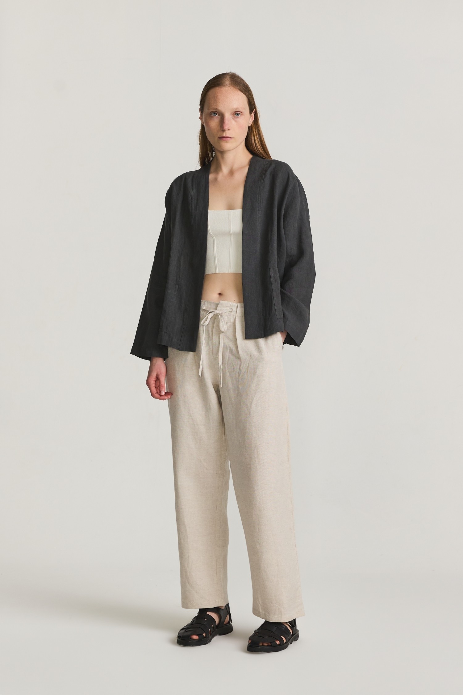 TR3584-CHARCOAL