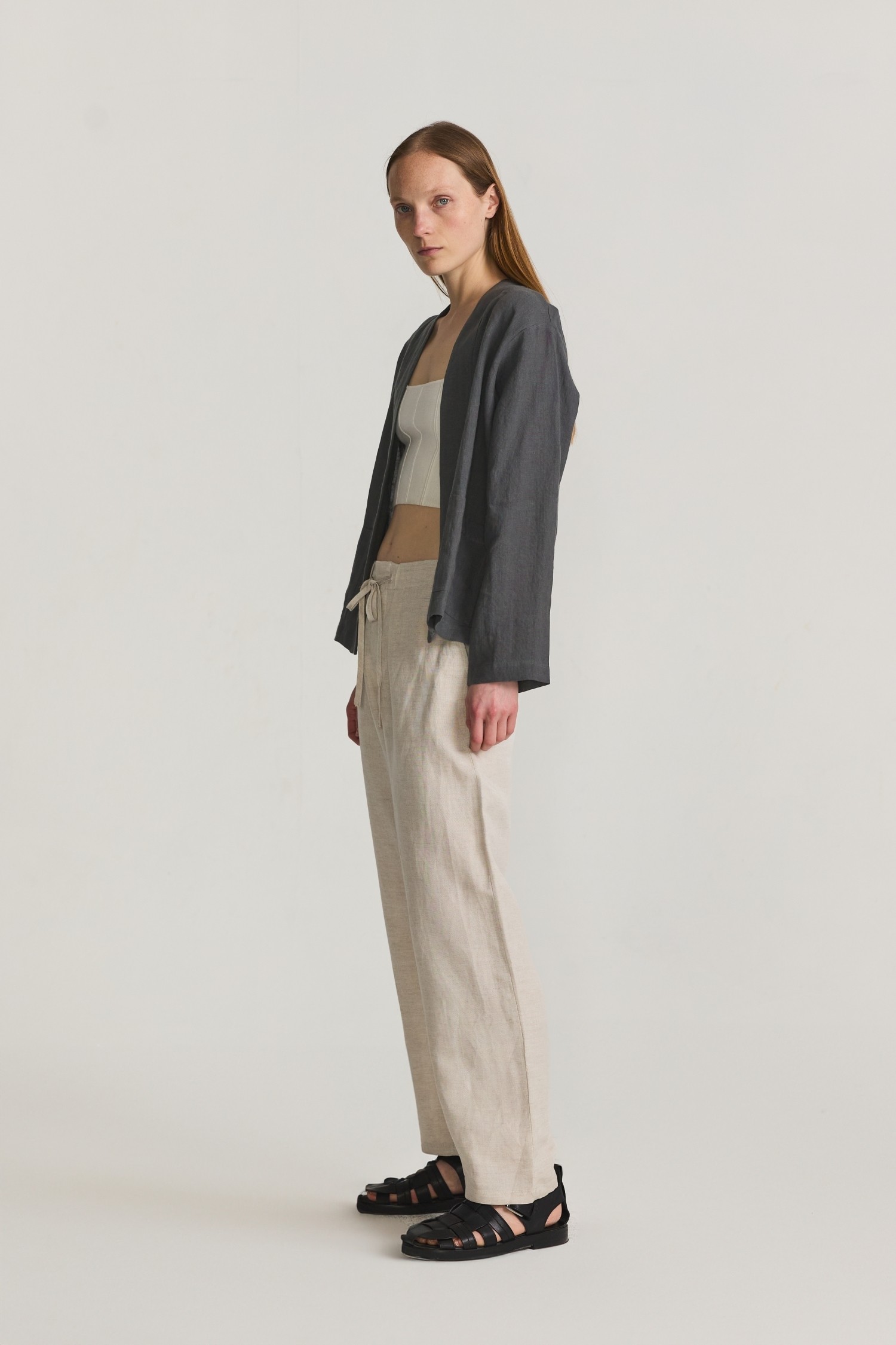 TR3584-CHARCOAL
