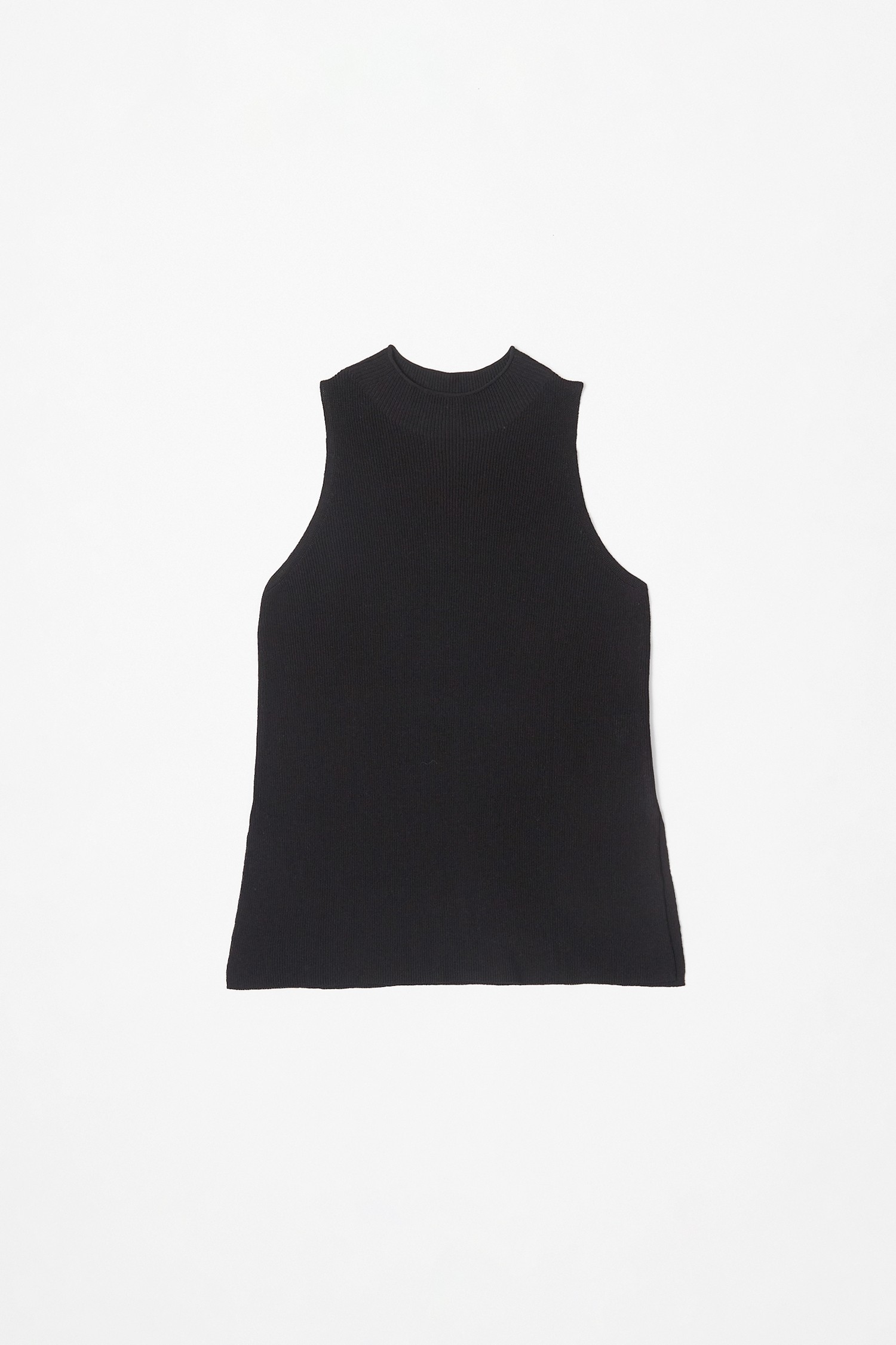TR3588-BLACK