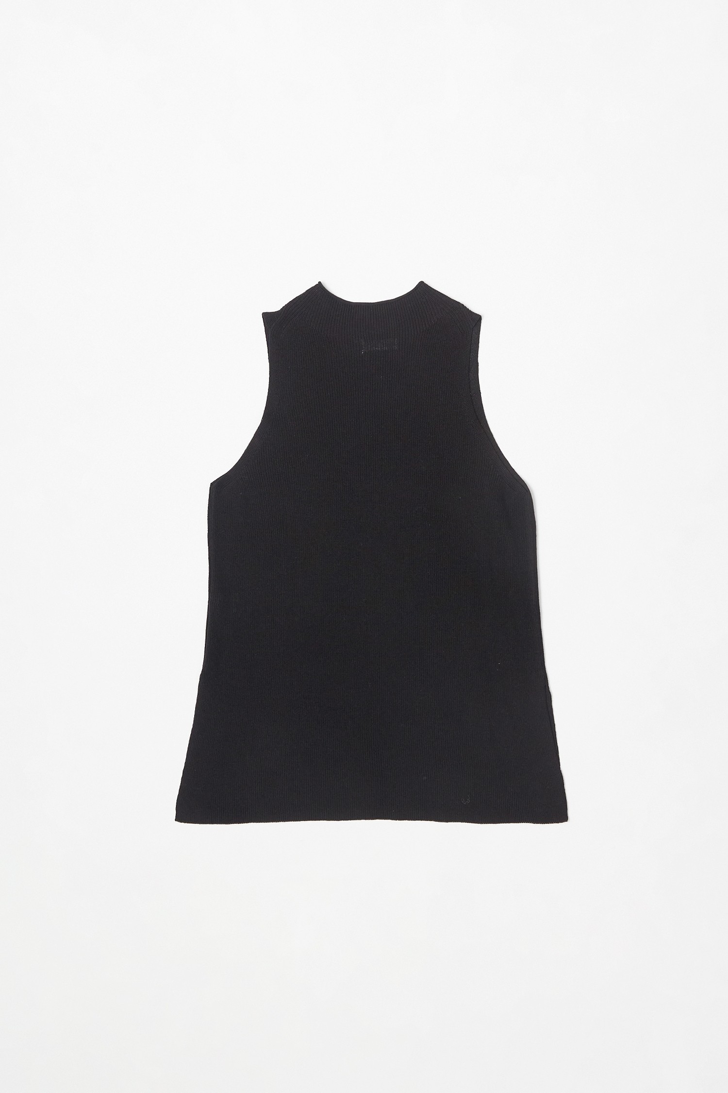 TR3588-BLACK