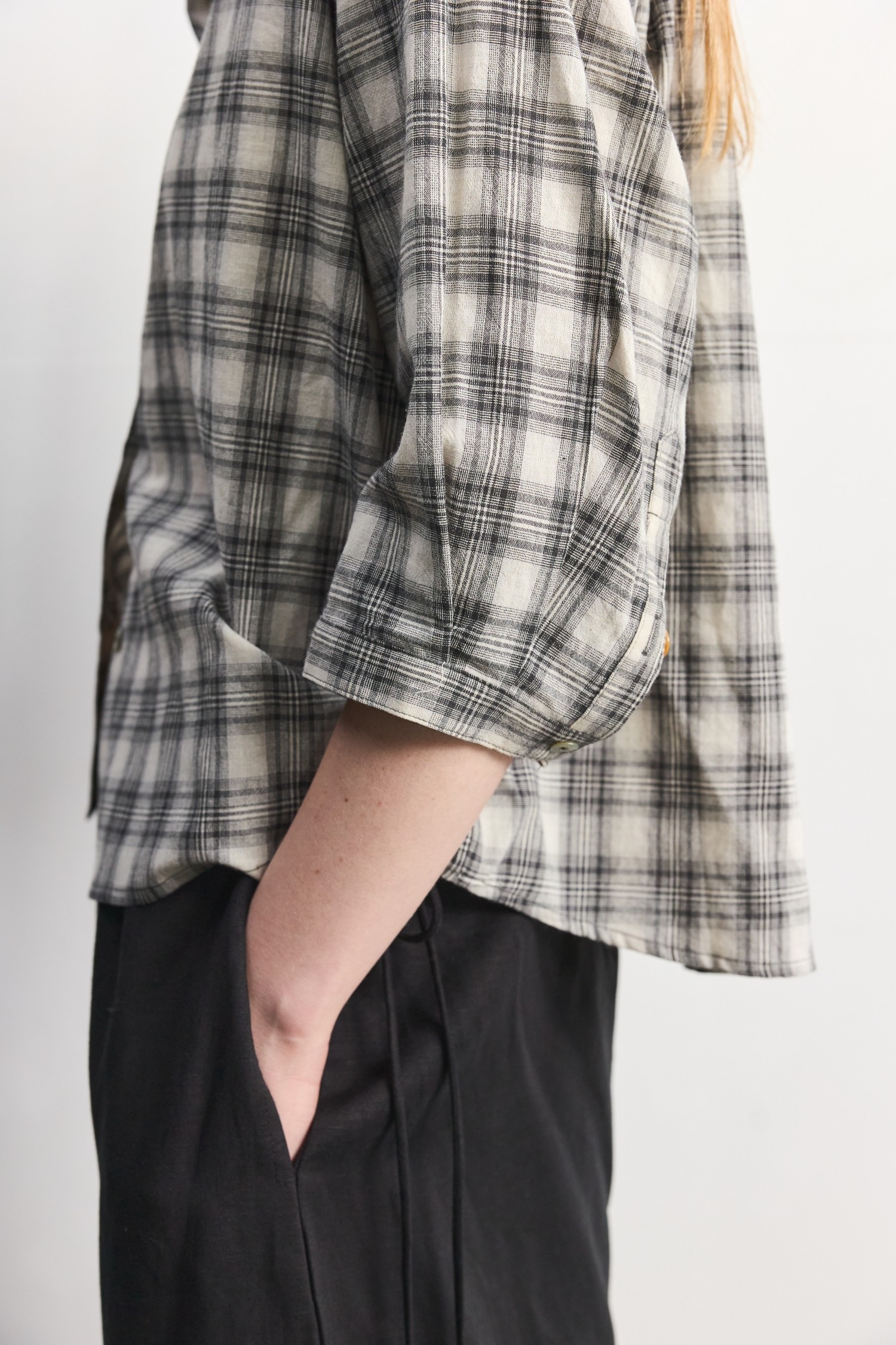 TR3595-A-GREY MULTI