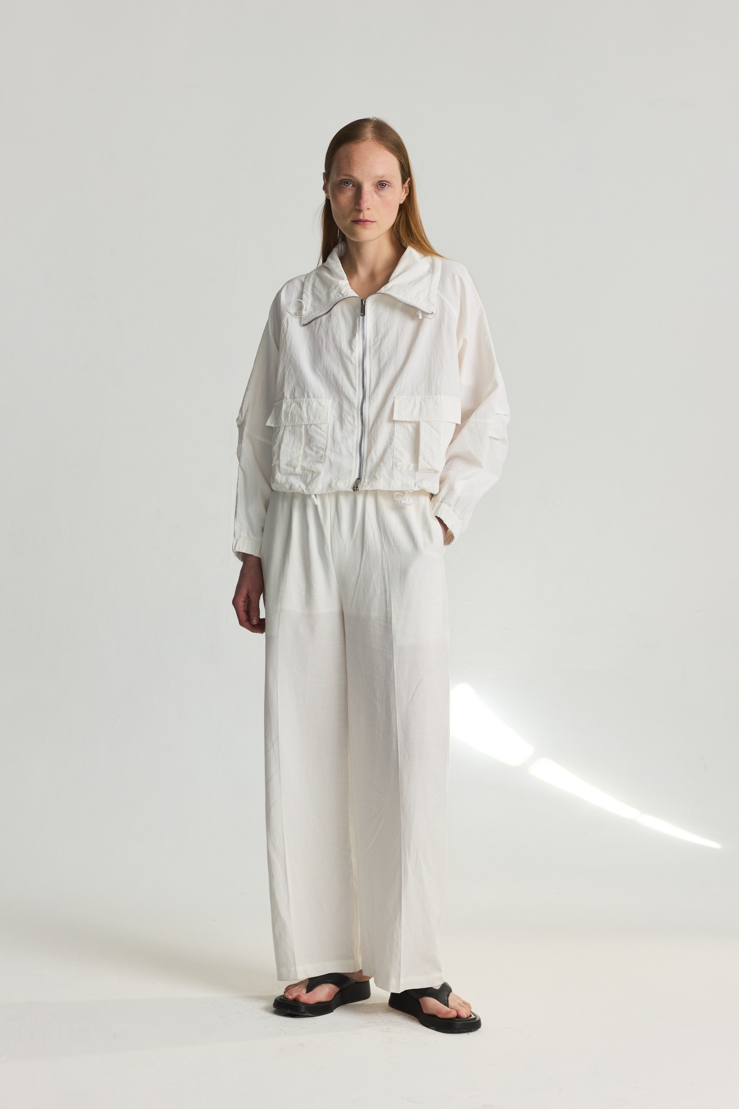 TR3608-OFF WHITE