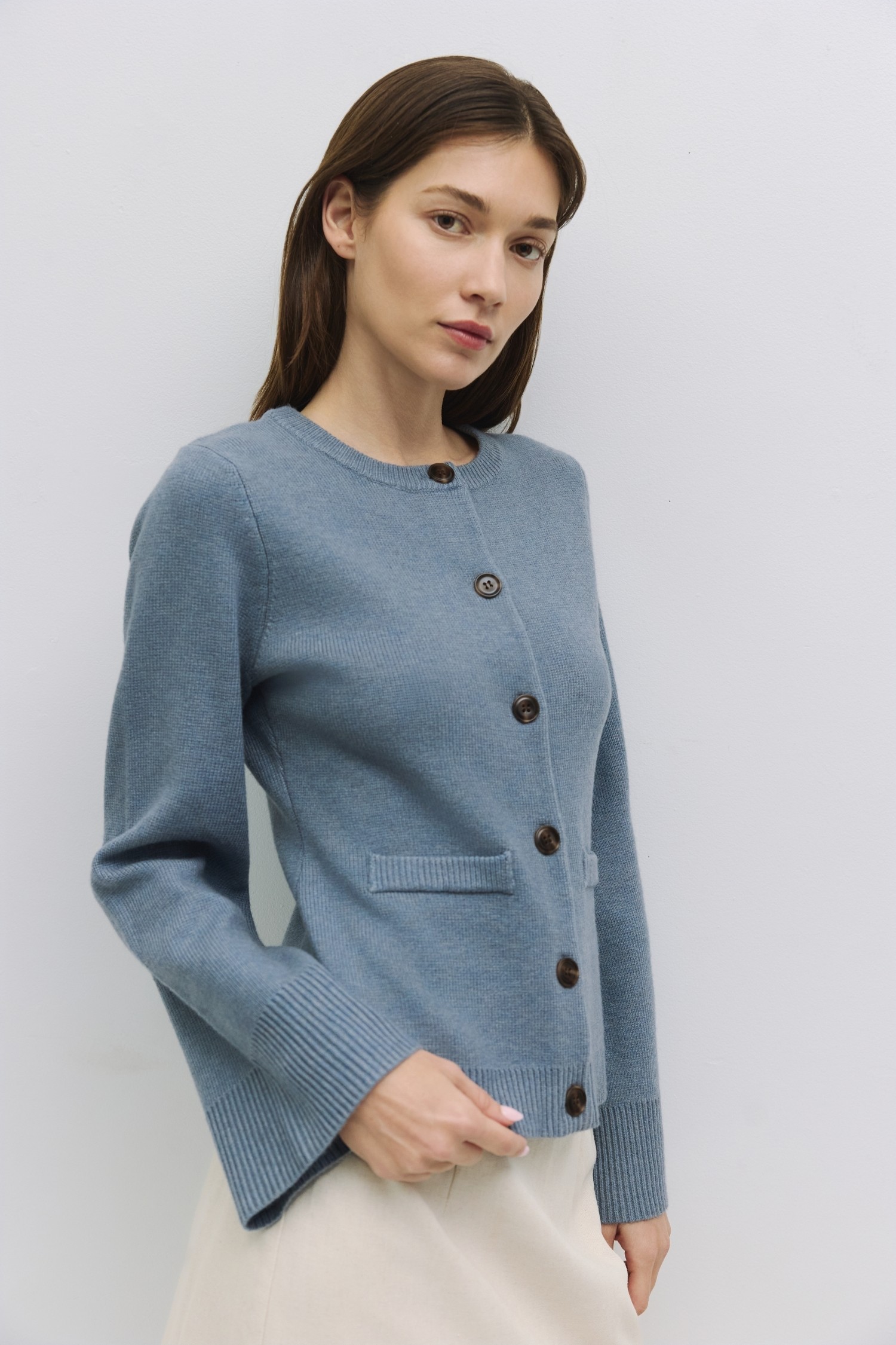 TR3632.-BLUE