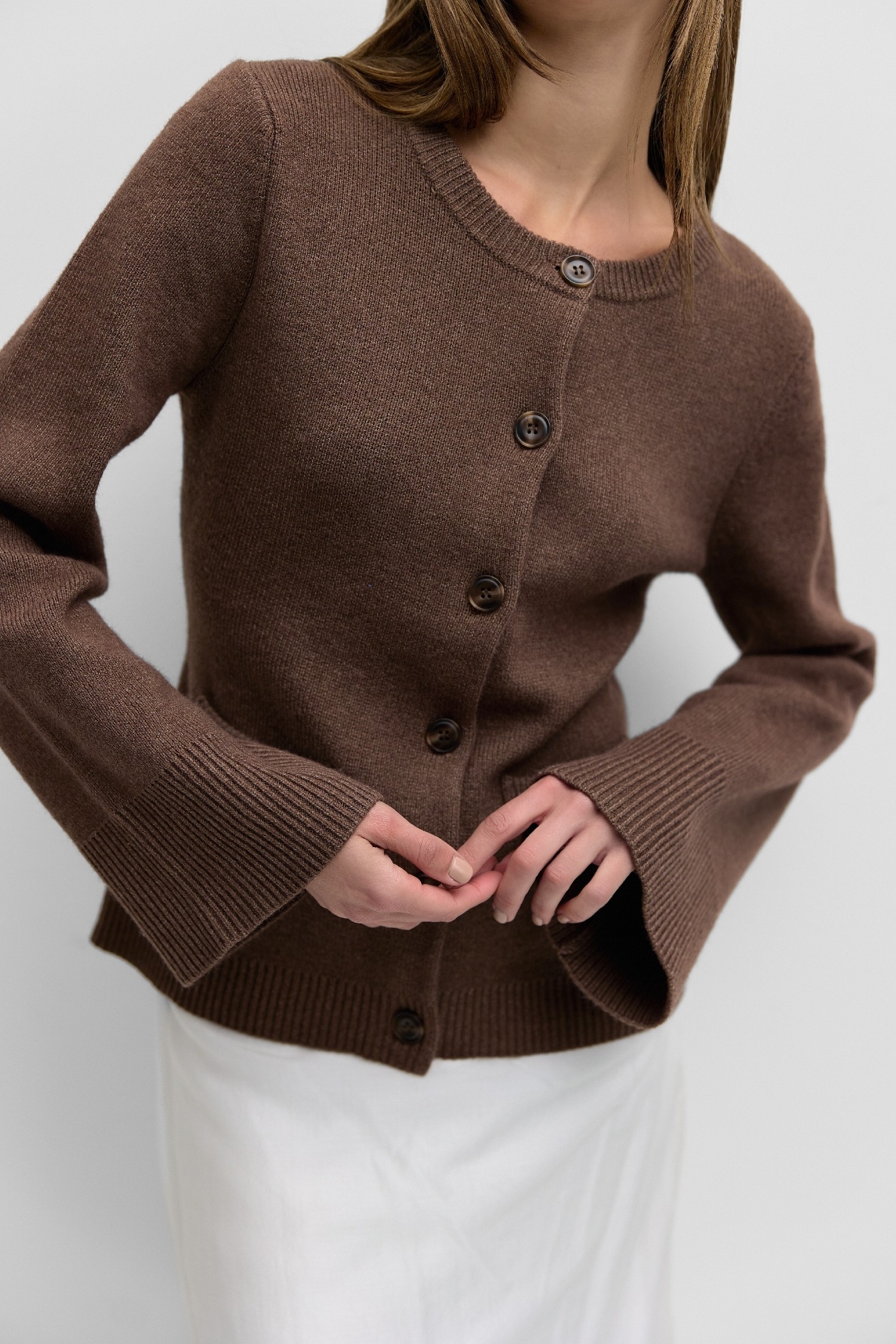 TR3632.-CHESTNUT BROWN