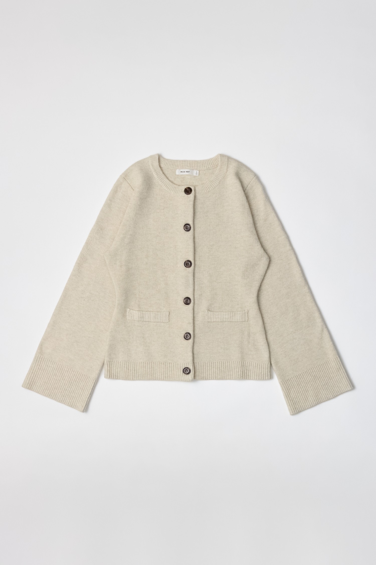 TR3632.-OATMEAL