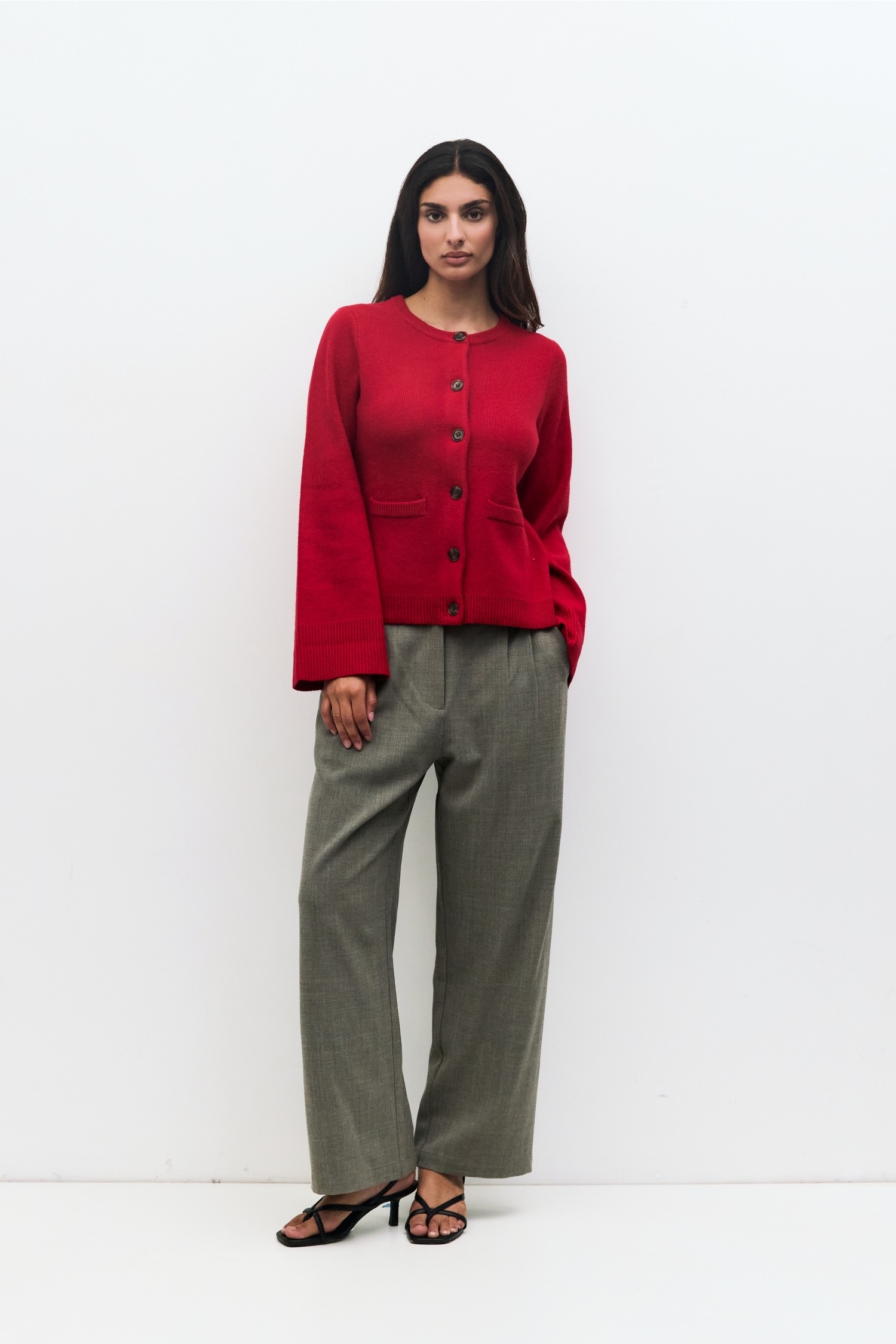 TR3632.-RED
