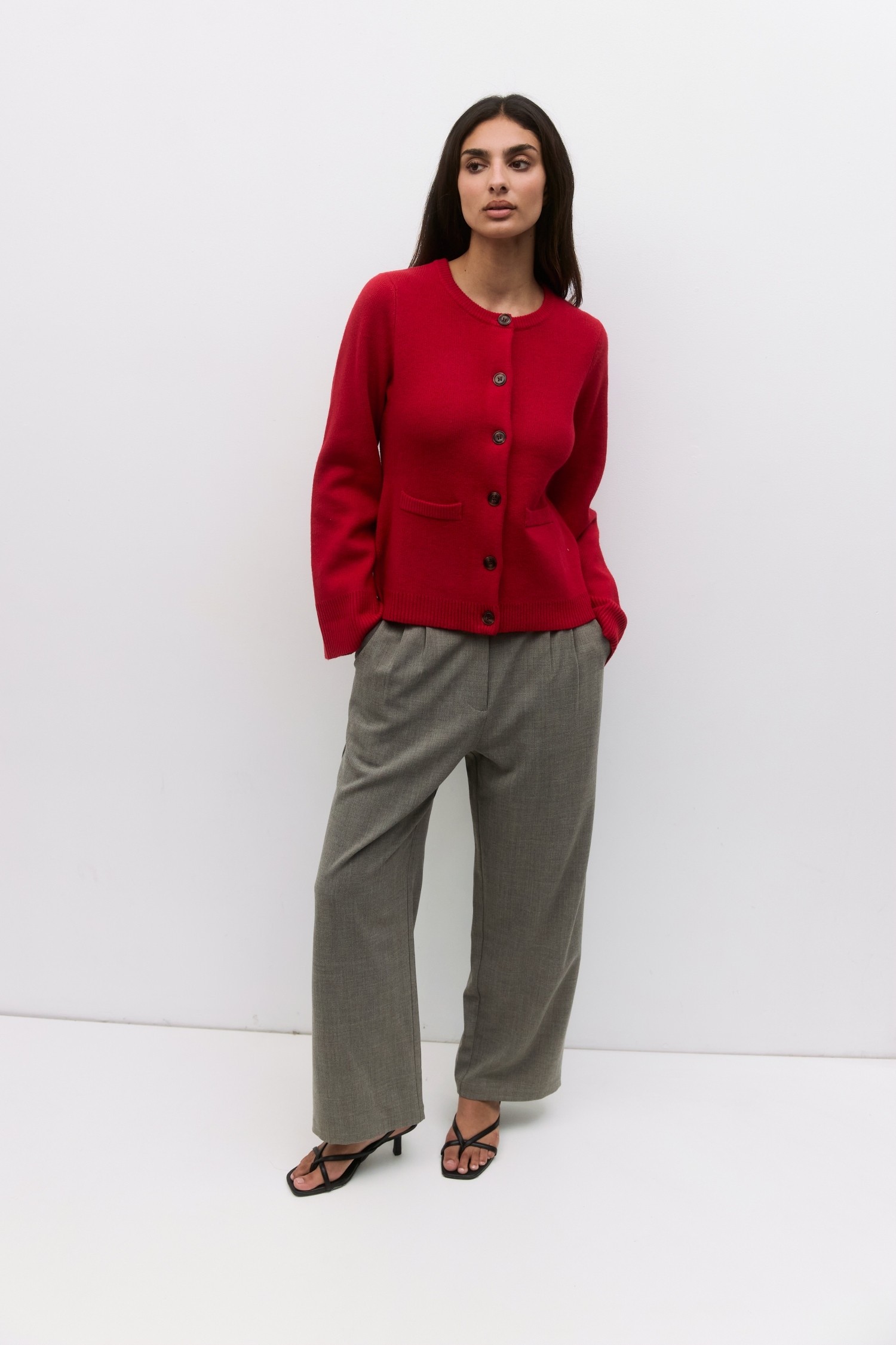 TR3632.-RED