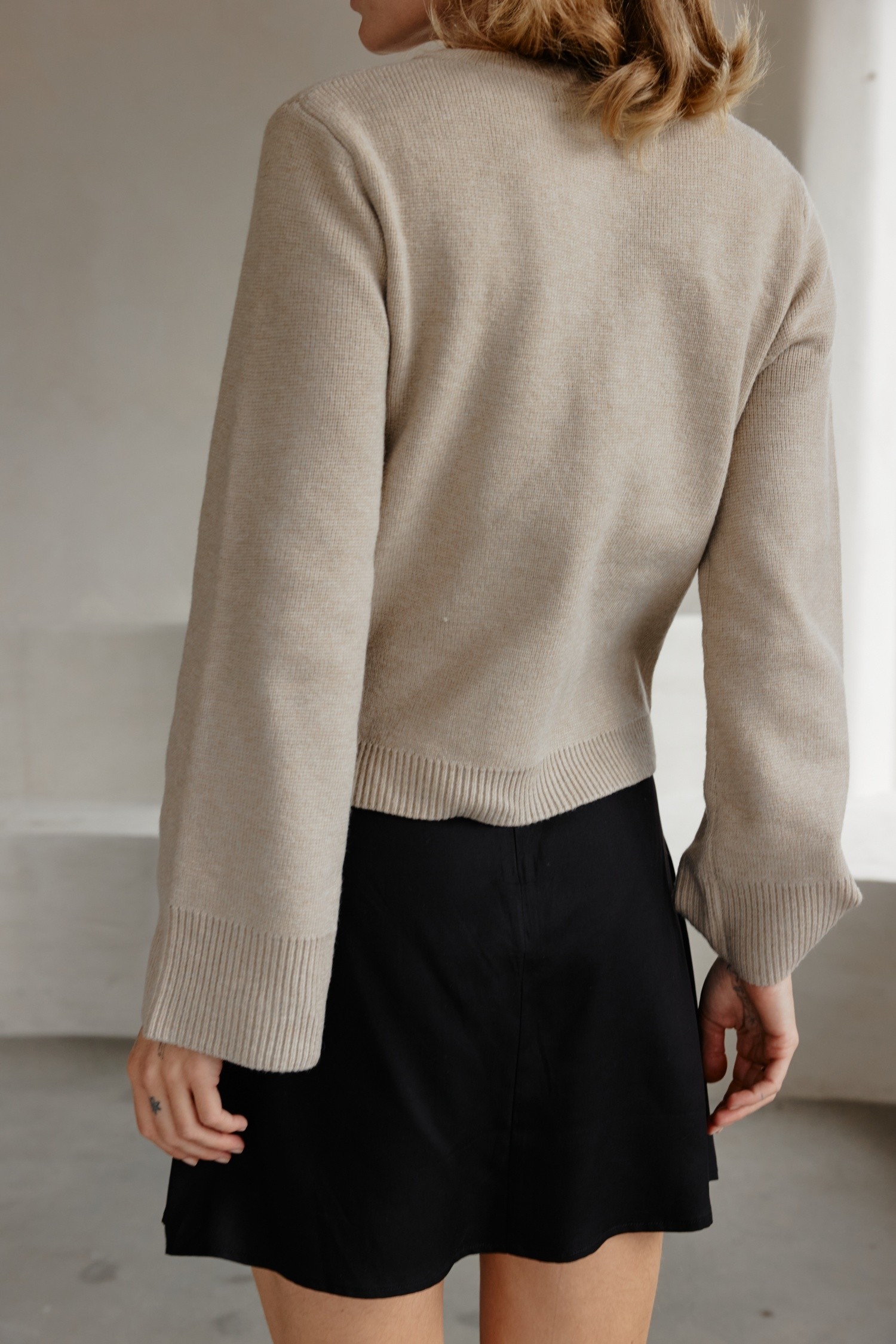 TR3632.-BEIGE