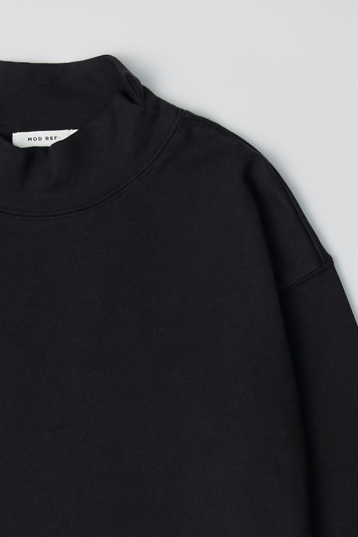TR3647-BLACK