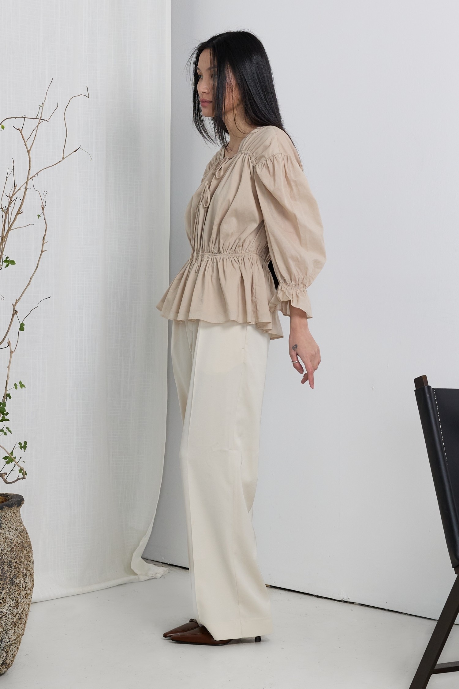 TR3664.-BEIGE