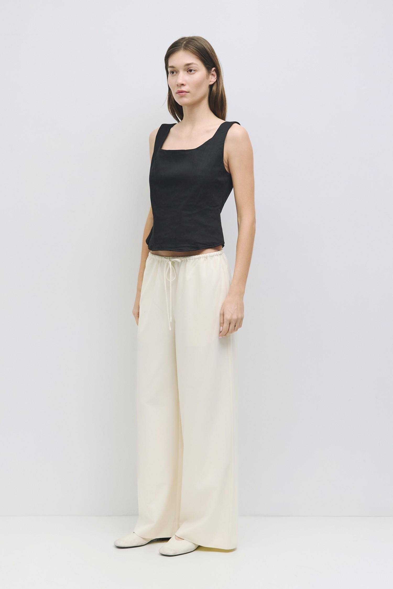 TR3696-BLACK