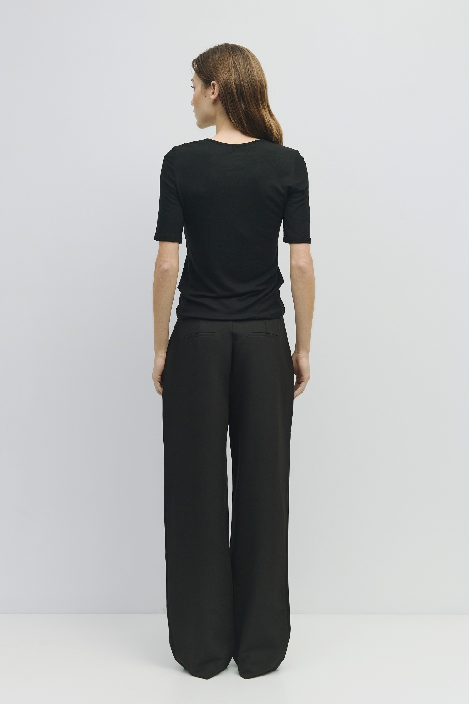 TR3712-BLACK