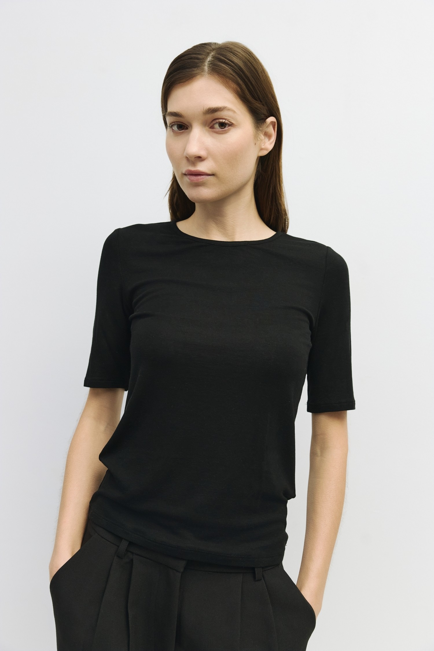 TR3712-BLACK