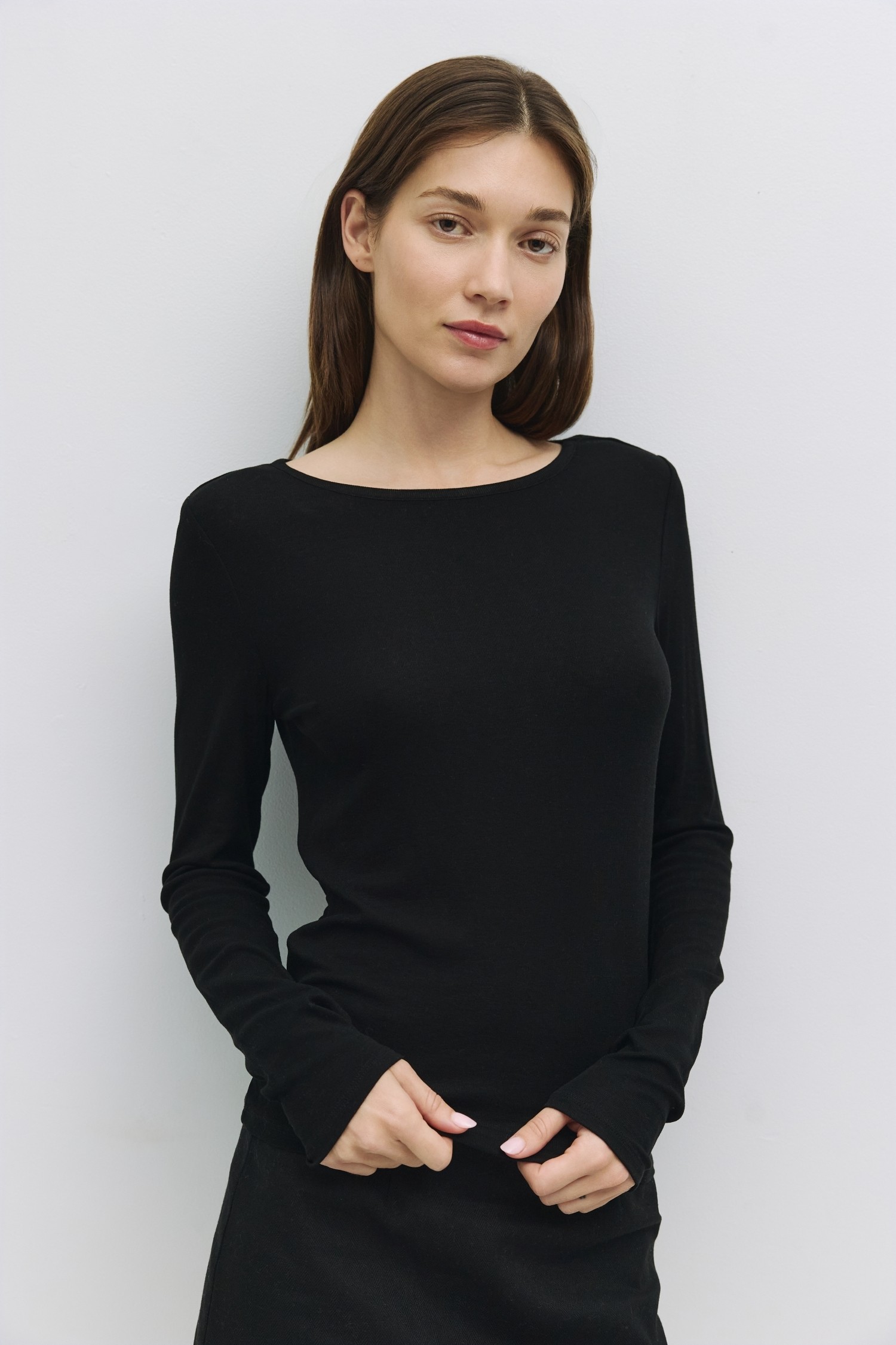 TR3713-BLACK