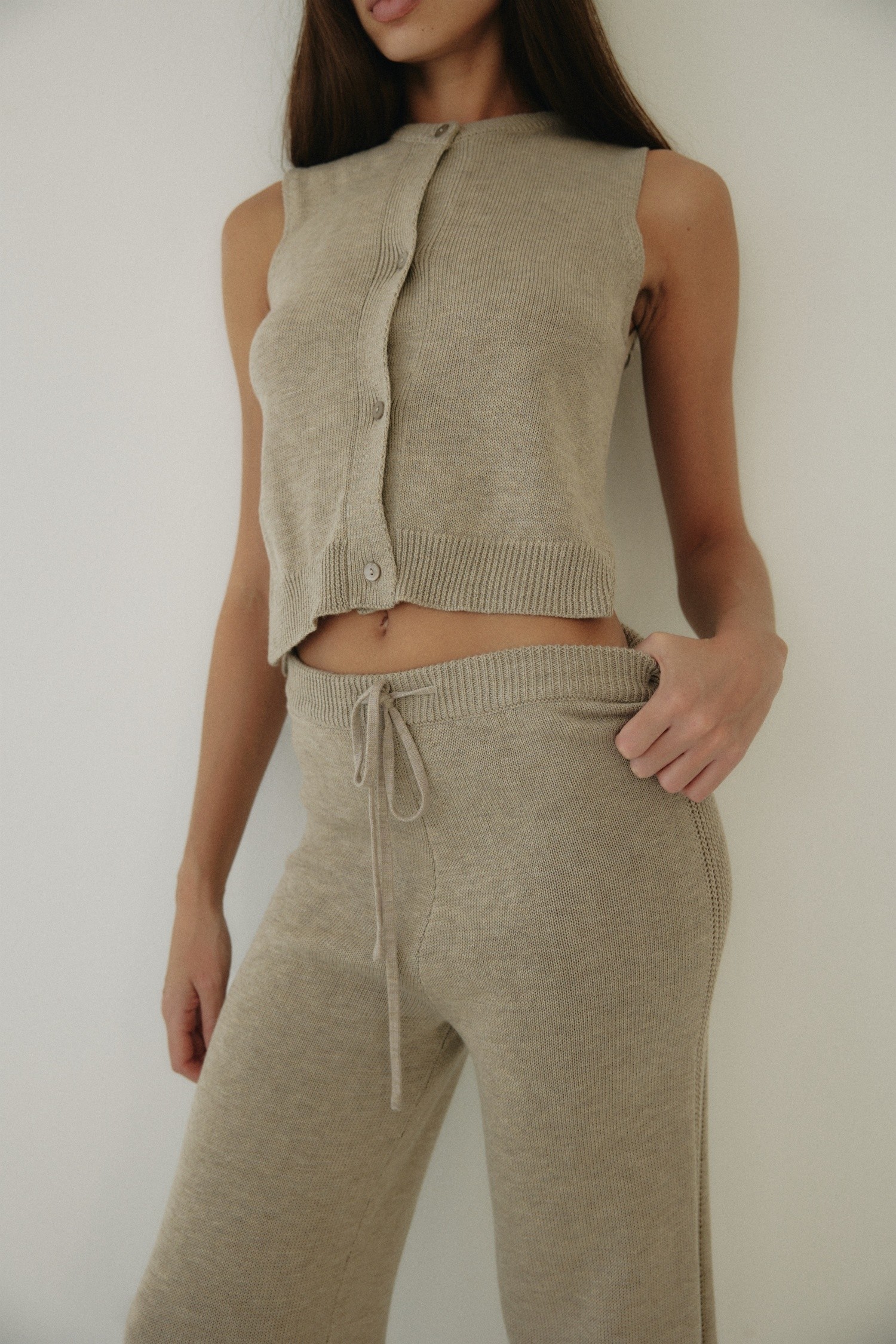 PR2379-TAUPE