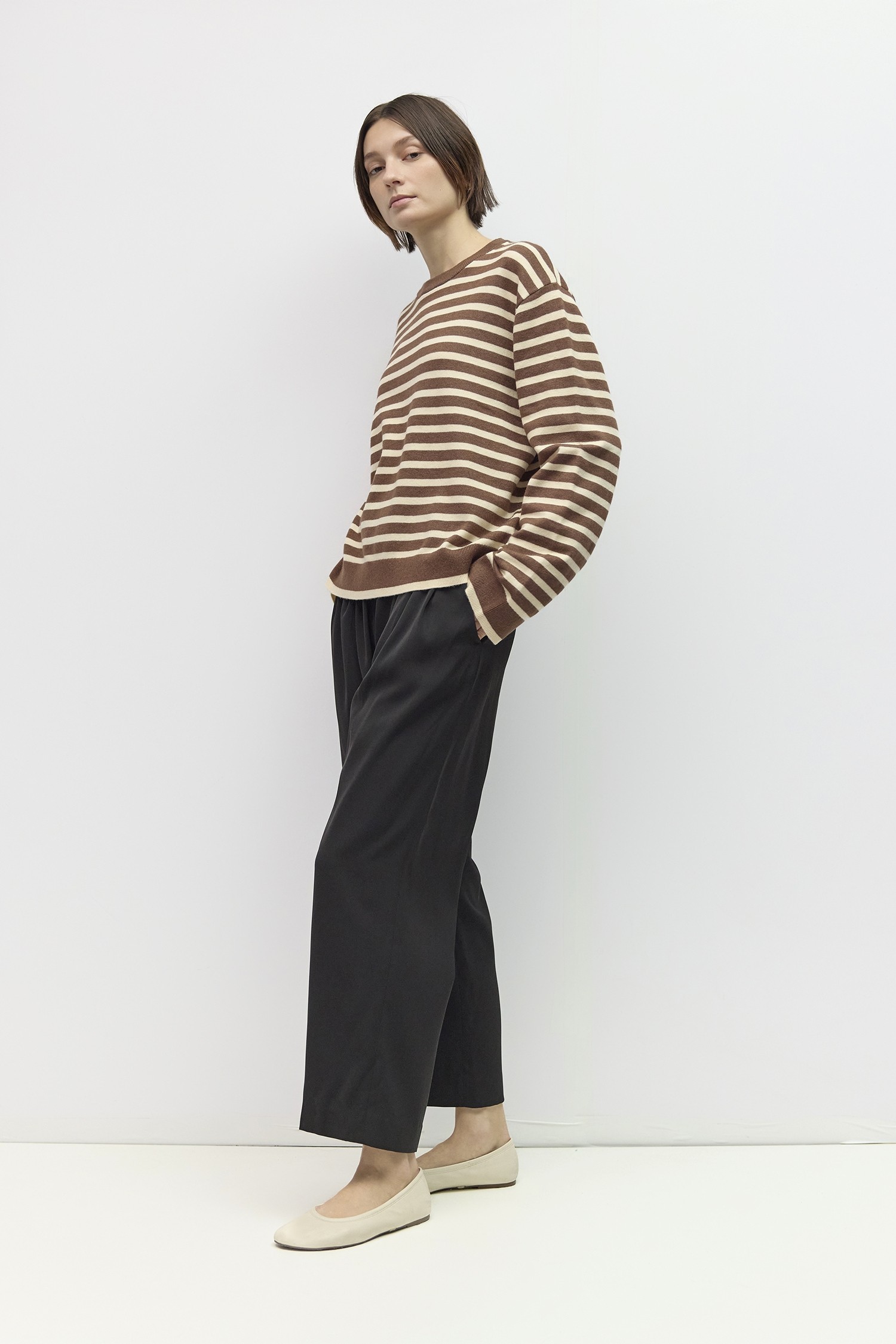TR3800.-BROWN-CREAM