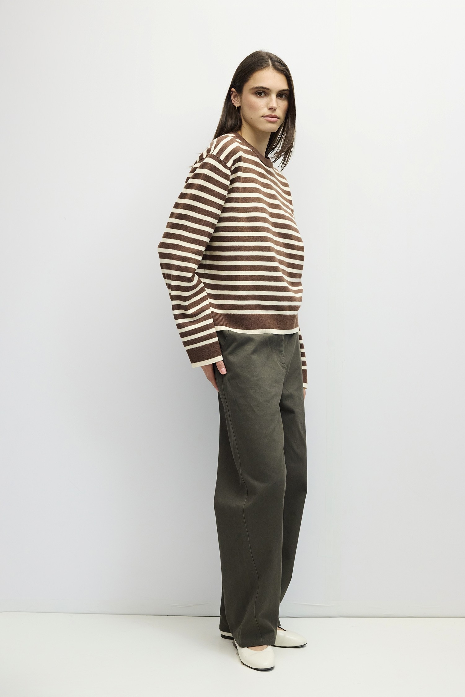 TR3800.-BROWN-CREAM