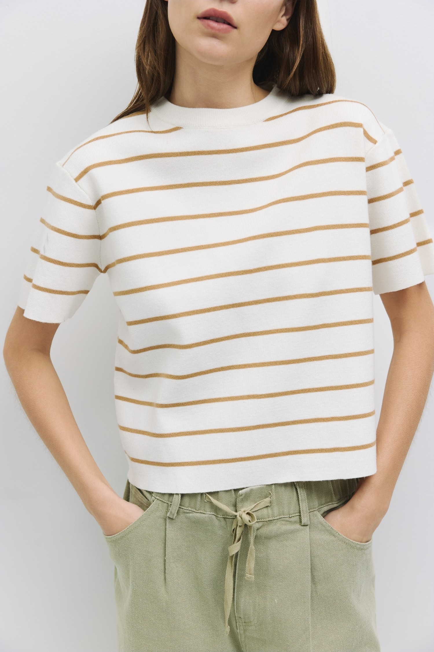 TR3815-WHITE-KHAKI