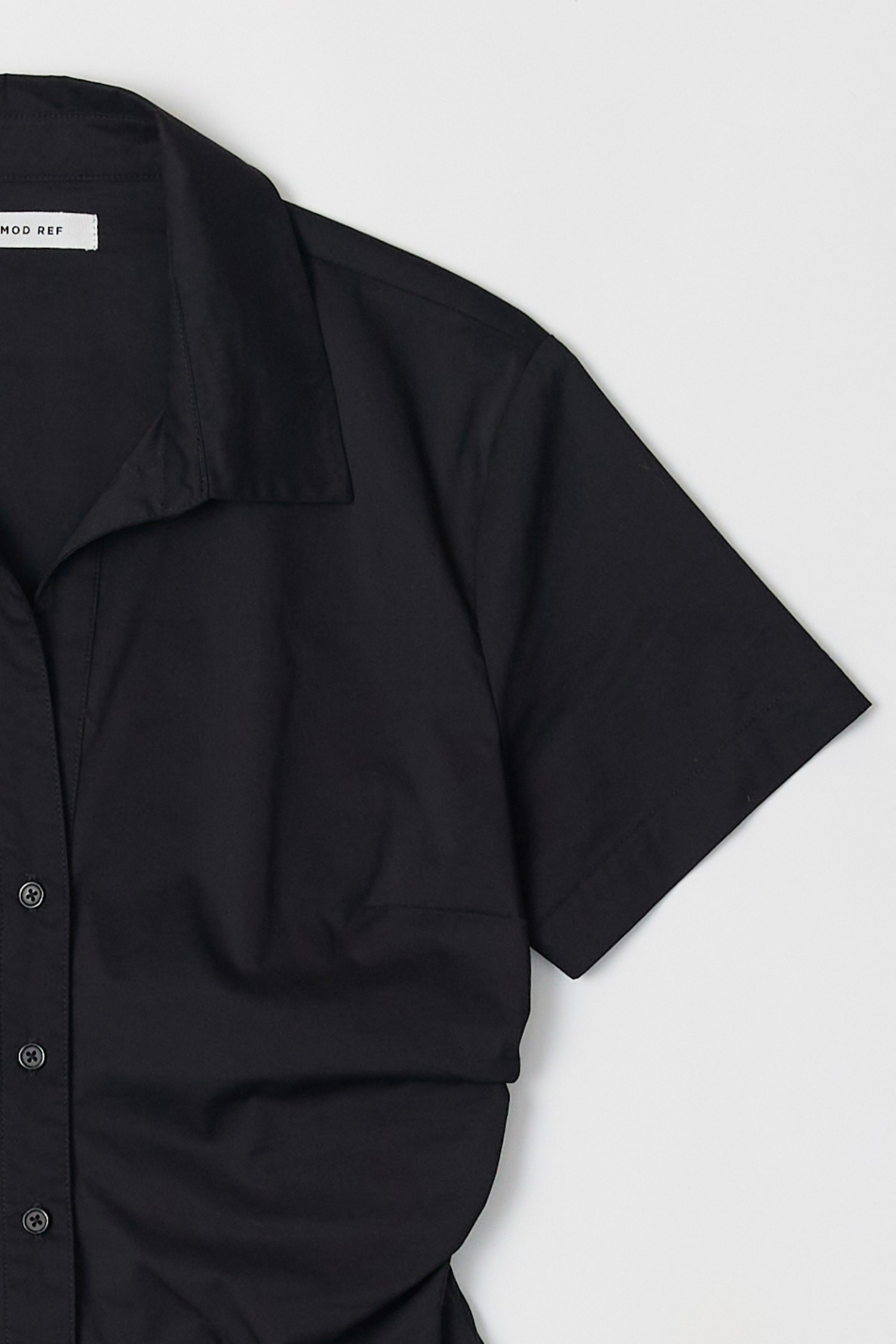 TR3830.-BLACK
