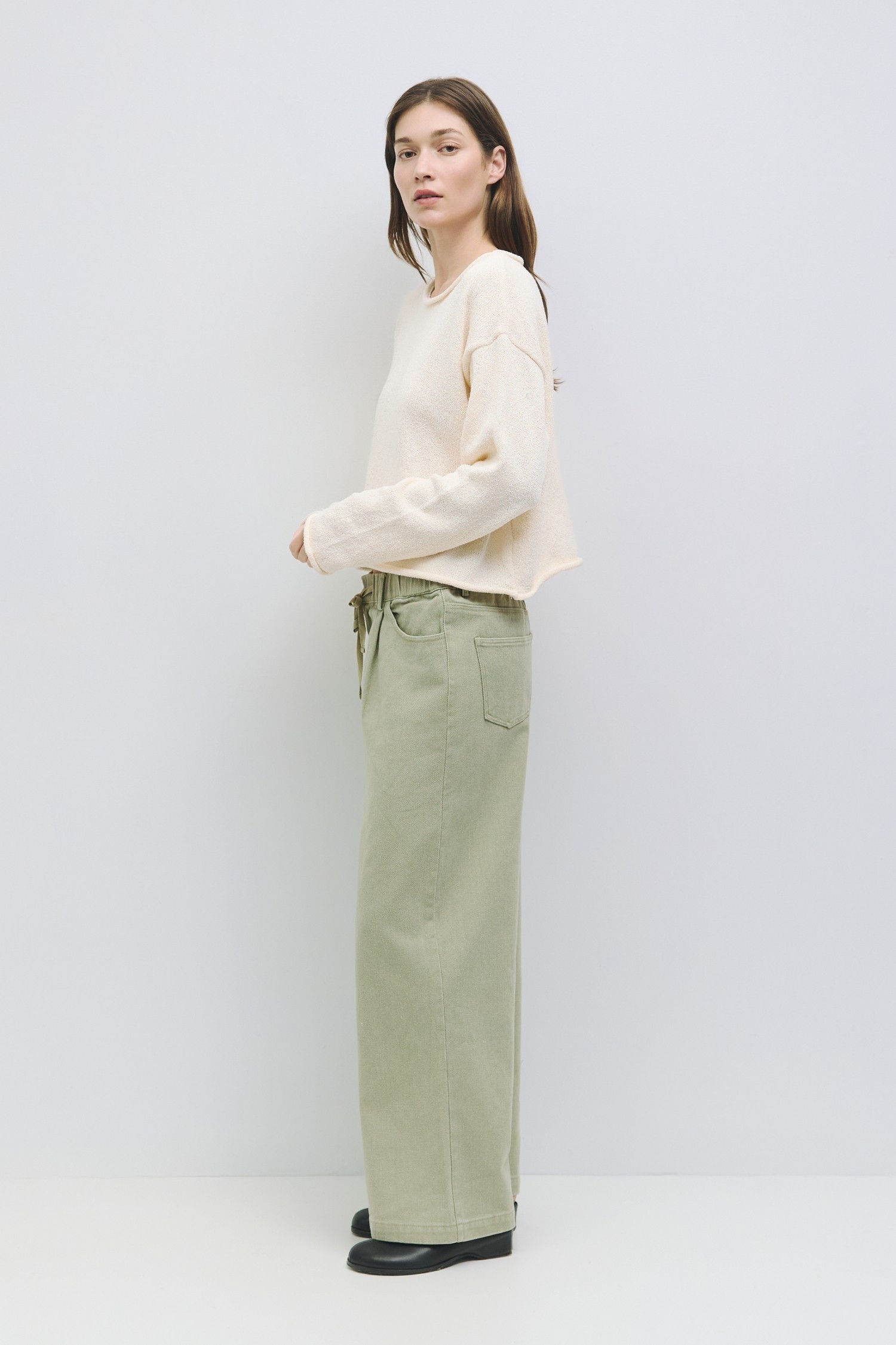 TR3832-CREAM