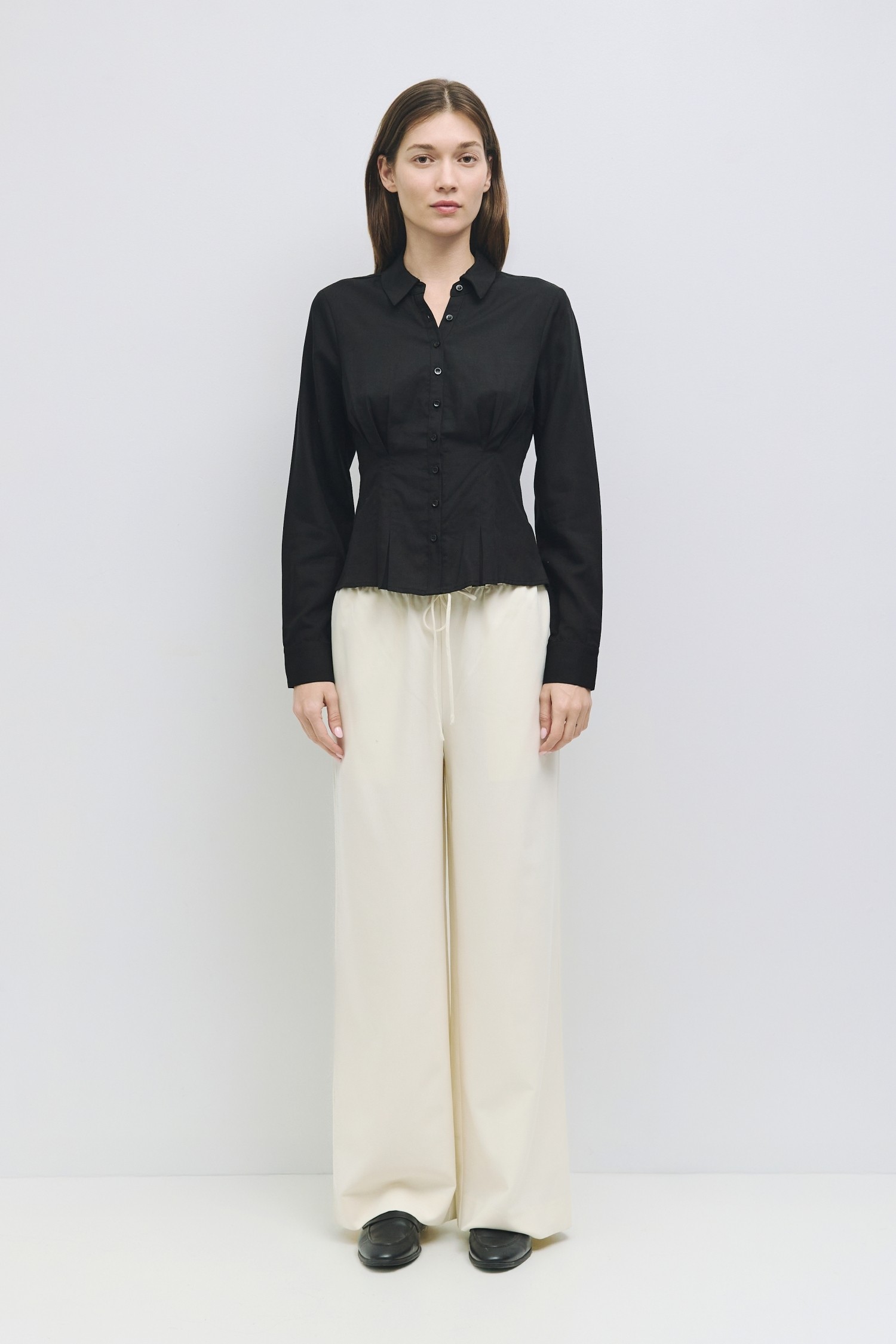 TR3837.-BLACK